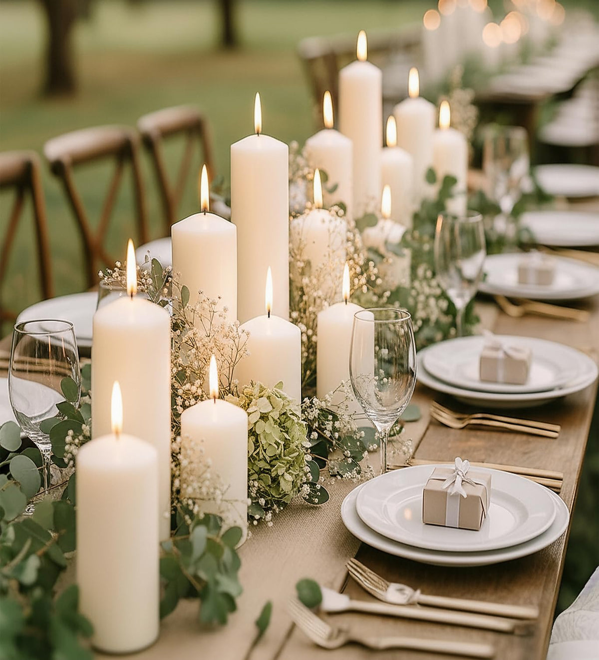 Veiuwa 18 Pcs White Pillar Candles Bulk Set，Hurricane Candles，2x3 2x4 2x6 Inch - 12 Each Size，Dripless Unscented Smokeless，Gives You a Better Atmosphere When Organizing an Event Party.