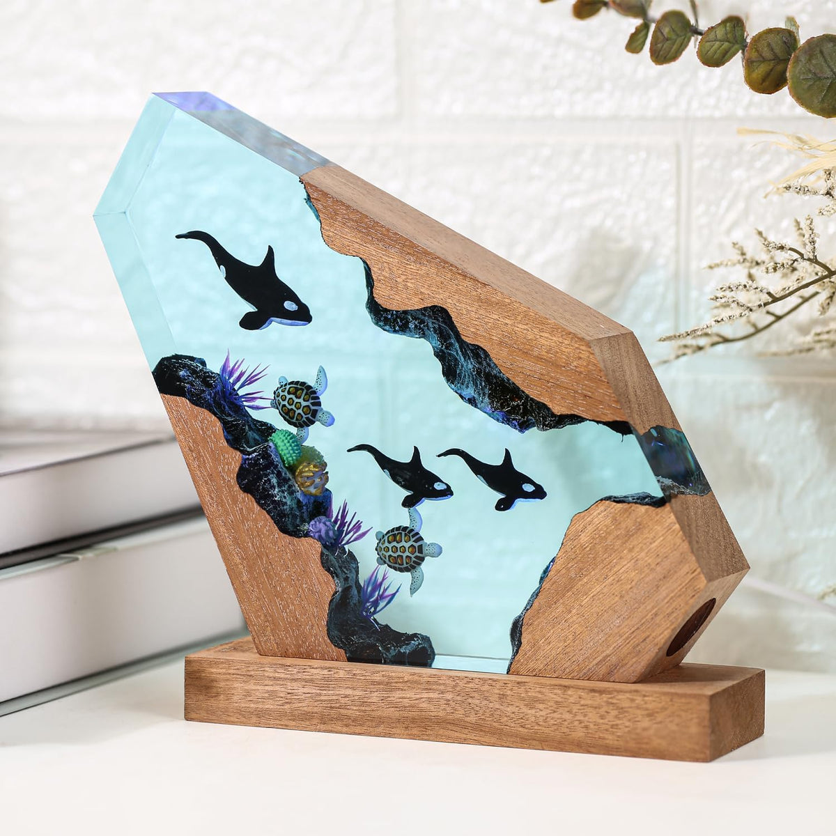 Orca Ocean Resin Lamp - Handmade Resin Night Light with USB Port, Variable Lights, Marine Biology Gifts for Women and Men, Ocean Enthusiast Collectibles, Unique Birthday Gifts for Him & Her (6"x4")