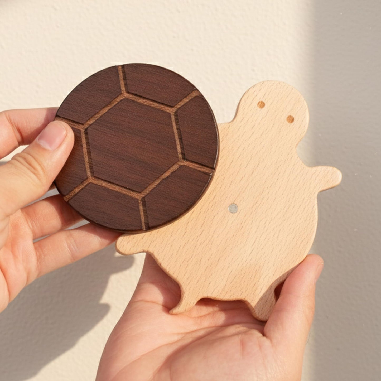 Umbrotiger Spinning Turtle Coaster - Magnetic Detachable Shell 3.5"x5" Wooden Drink Coaster for Home Office & Bedside Table