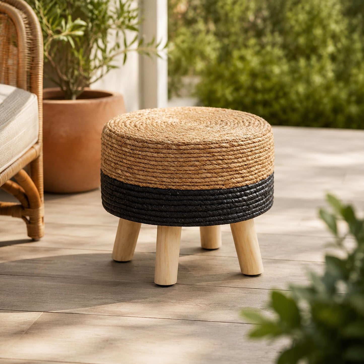 Wimarsbon Round Foot Stool Natural Seagrass Poufs Ottoman Hand Weave Footrest Stool for Couch Desk Extra Seat Step Stool with Solid Wood Legs for Hallway Patio Lounge Black