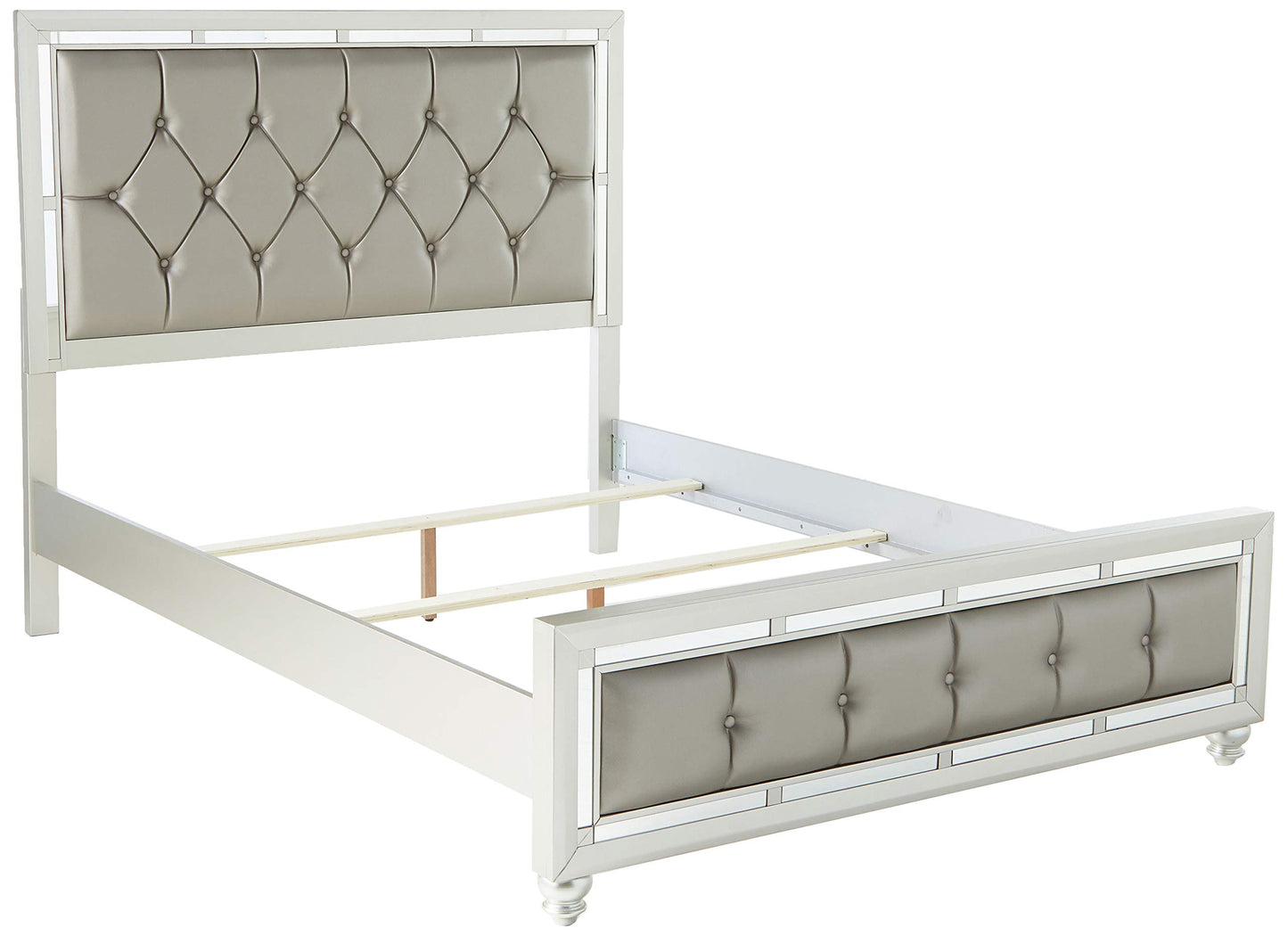 Global Furniture USA QB Riley Tufted Bed, Queen, Silver