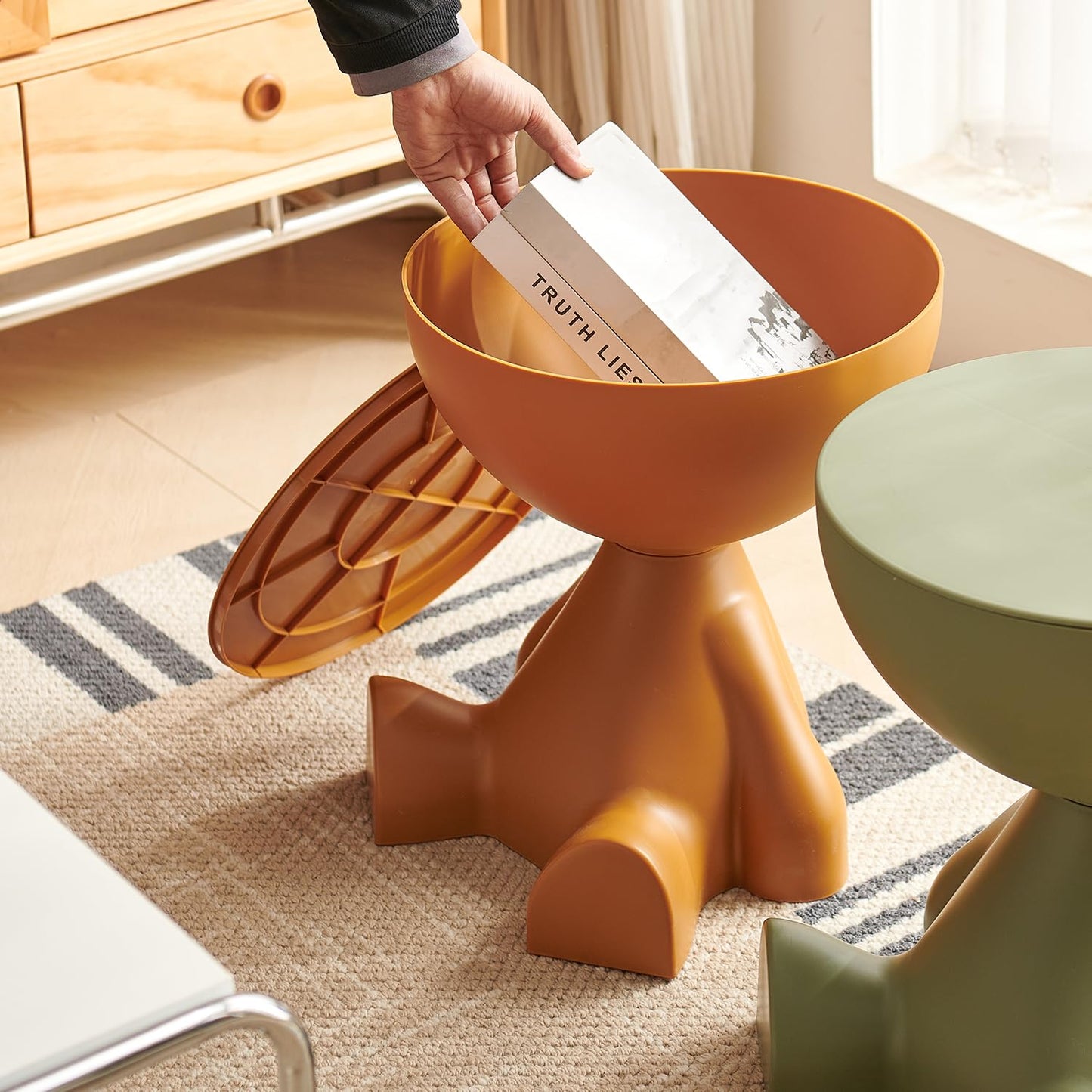 Side Table, Circle Coffee Tables, Sofa Table Nightstand, Small End Tables Accent Balcony Office, Modern Bedside Home Decor for Living Room, Bedroom, Small Spaces, Easy Assembly (Orange)