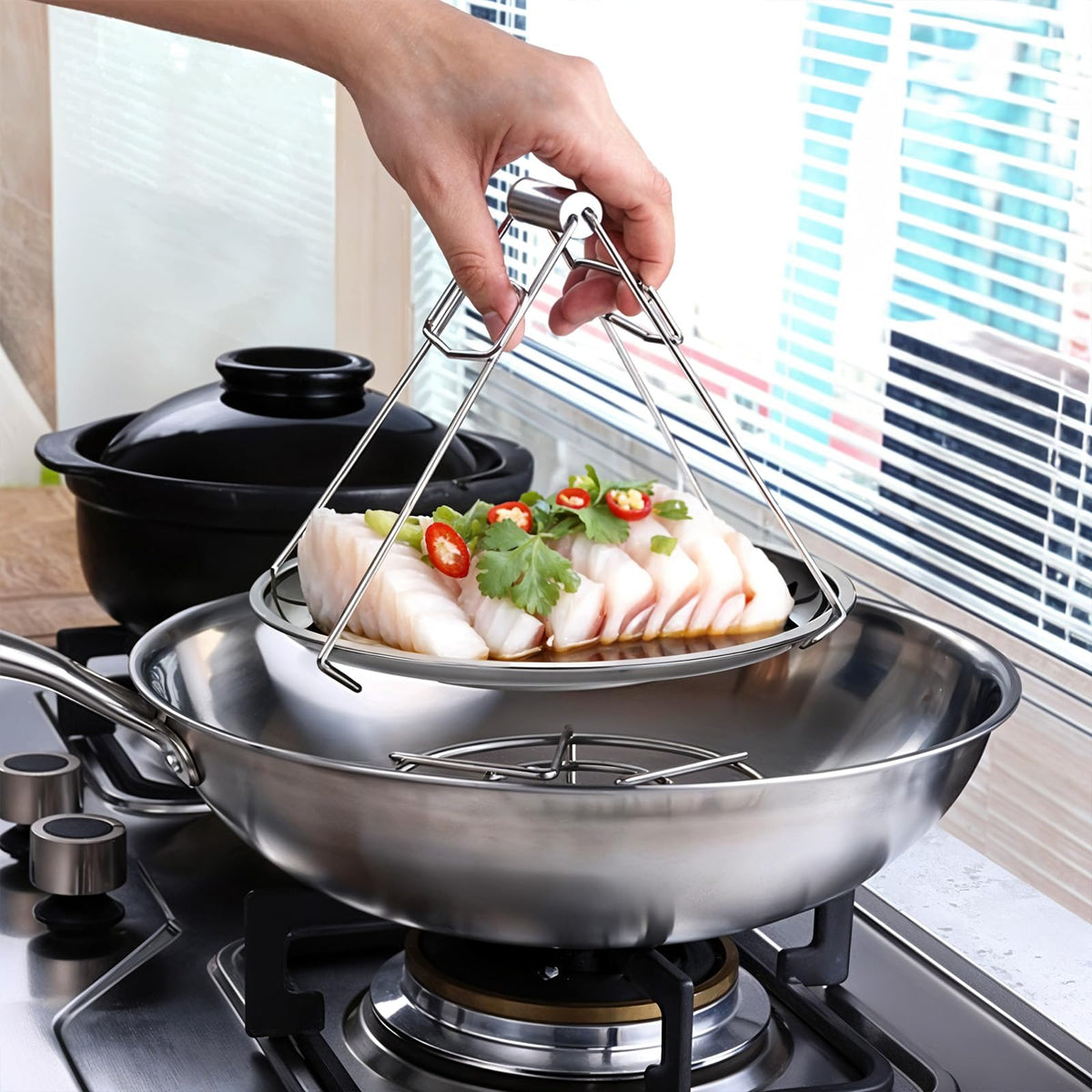 Meyeyaia 6 Pack Stainless Steel Oval Platter, Mirror Polish Large Sizzle Platter Metal Serving Tray Fish Plates, Heavy Duty Silver Tray for Steaming Fish Dessert Meat Sushi (13.7" x 8.5")