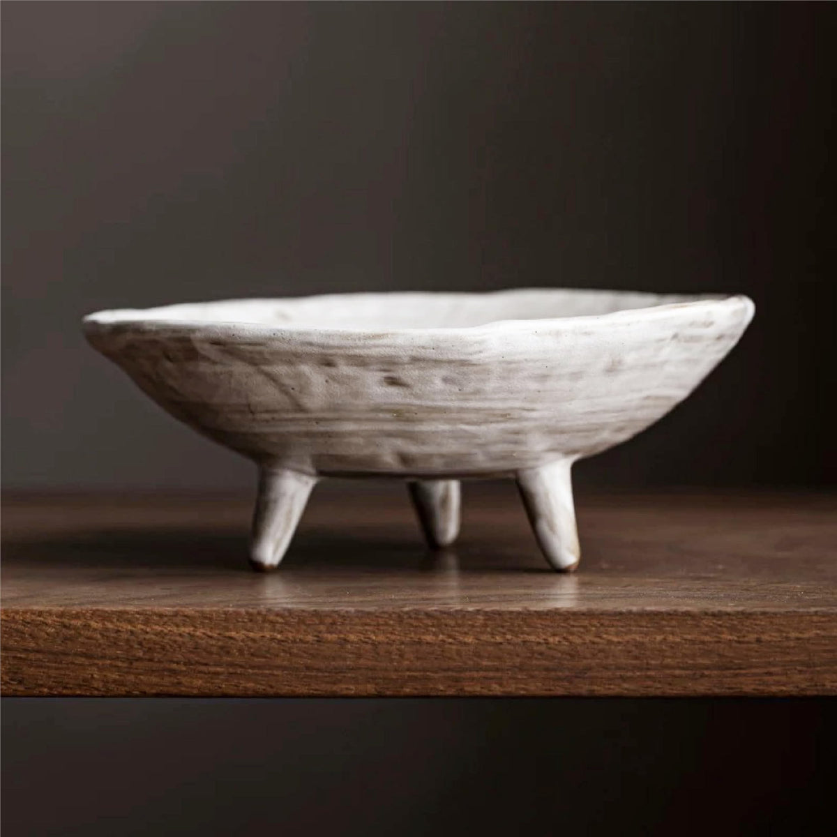 seicasaya Small Wabi-Sabi Ceramic Bowl, 6 Inch Handcrafted Tripod Design for Snacks, Sauces, Dips, Decorative Serving Bowl for Kitchen, Dining Table & Coffee Table (White)