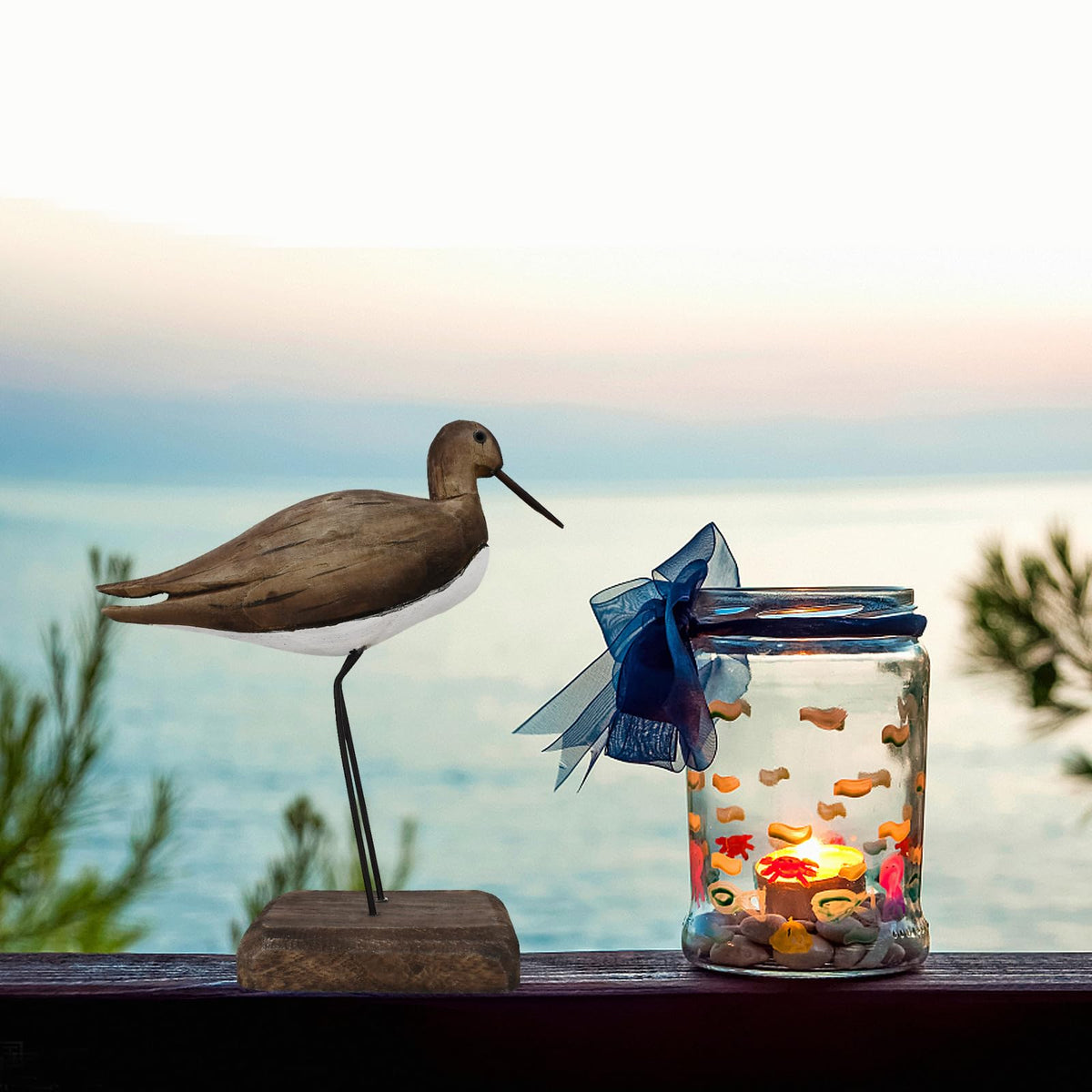 wovorins Wood Bird Statue Nautical Decor Decorative Sea Birds Sculpture Wooden Tabletop Figurine Coastal Ocean Beach Themed Decoration for Home Yard Bathroom Living Room (6.7" H)