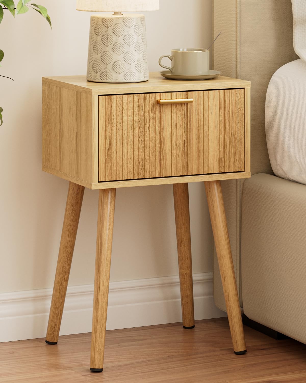 ASACESCU Night Stand, Oak Nightstand with Fluted Door, Small Modern Mid-Century Bedside Table for Bedroom, End Table for Living Room