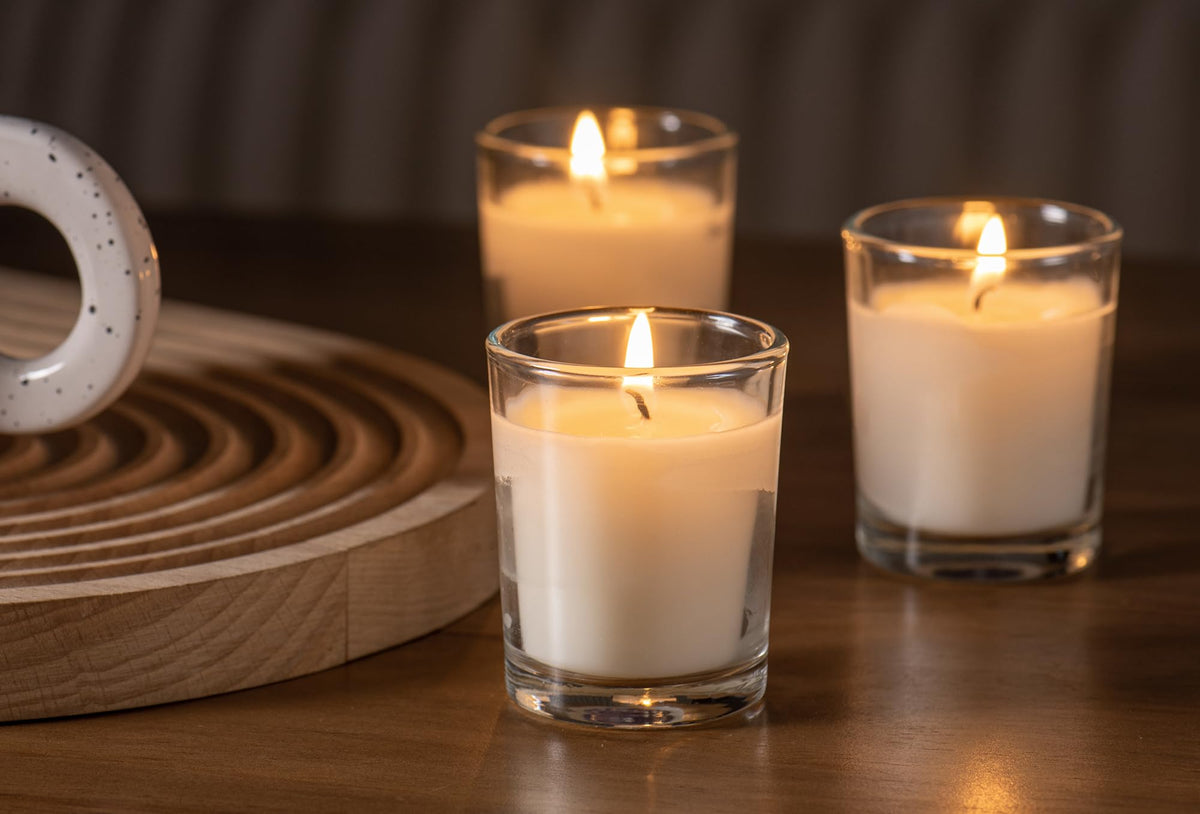 Housecret 120 Pack Warm White Unscented Clear Glass Filled Votive Candles. Hand Poured Wax Candle Ideal Gifts for Aromatherapy Spa Weddings Birthdays Holidays Party