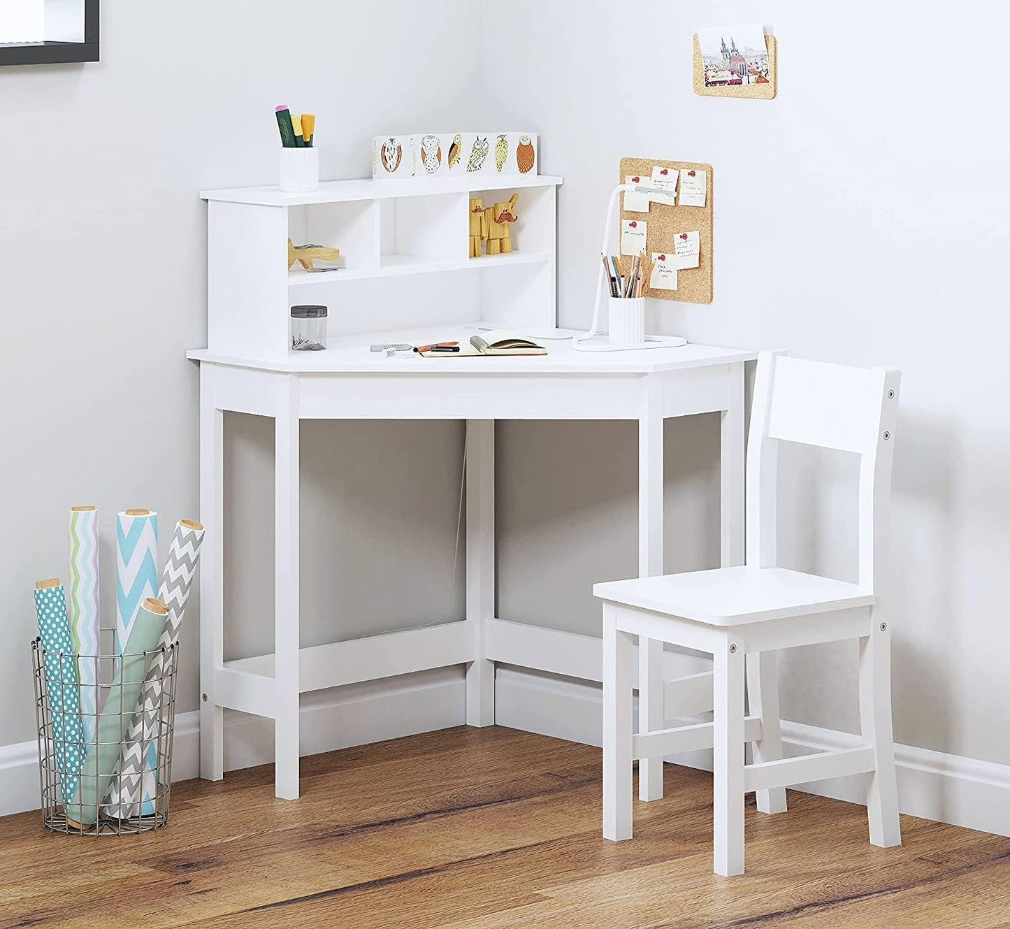 HYGRAD BUILT TO SURVIVE Wooden Kids Study Desk Chair Set, Writing Desk with Hutch and Storage with Drawers – Computer and Gaming Workstation Table for Boy, Girls Bedroom, Study Room (White/Square)