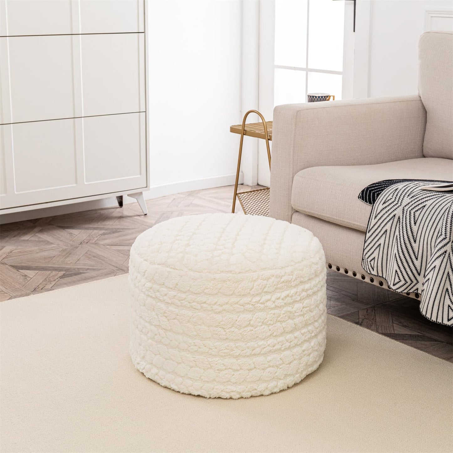 Round Pouf Ottoman 20 x 20 x 14 Inches Boho Poof Home Decor Floor Pouffe Ottoman Foot Rest for Couch Sofa Bean Bag Chairs Living Room Bedroom (Cream)