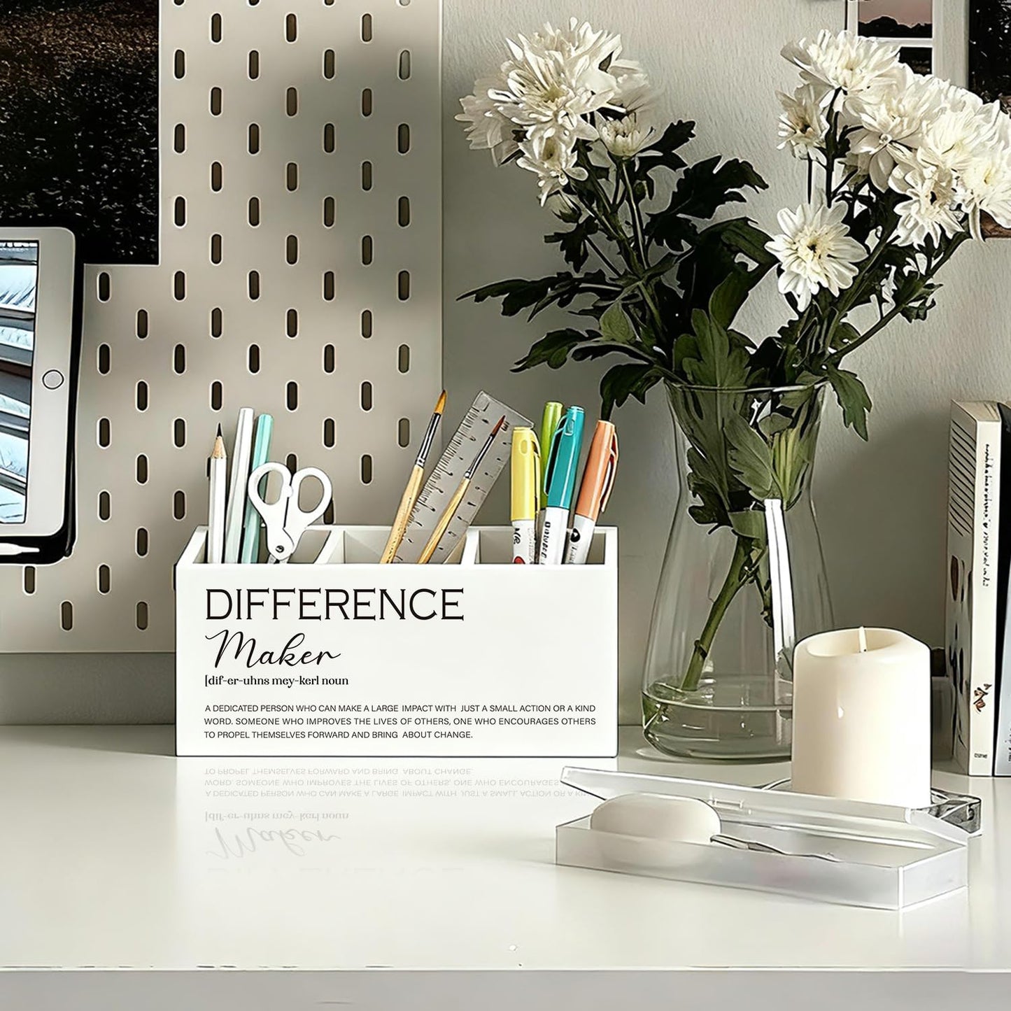 LIANGW Difference Maker Gift Pen Pencil Holder for Desk, Thank You Appreciation Gifts for Coworkers Leaders Teachers, Difference Maker Wooden Box Sign Decorations for Office Workplace Desk Tabletop