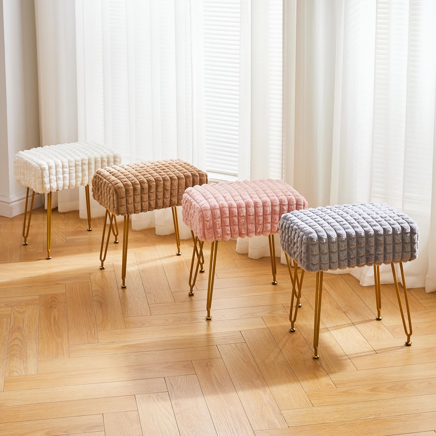 IBUYKE Rectangular Footrest Stool Ottoman, Makeup Vanity Stool Side Table, Velvet Dressing Table Seat, Footstool Chair, Golden Steel Legs, for Makeup Room, Bedroom, Square Grid Pattern, Pink WBD003P