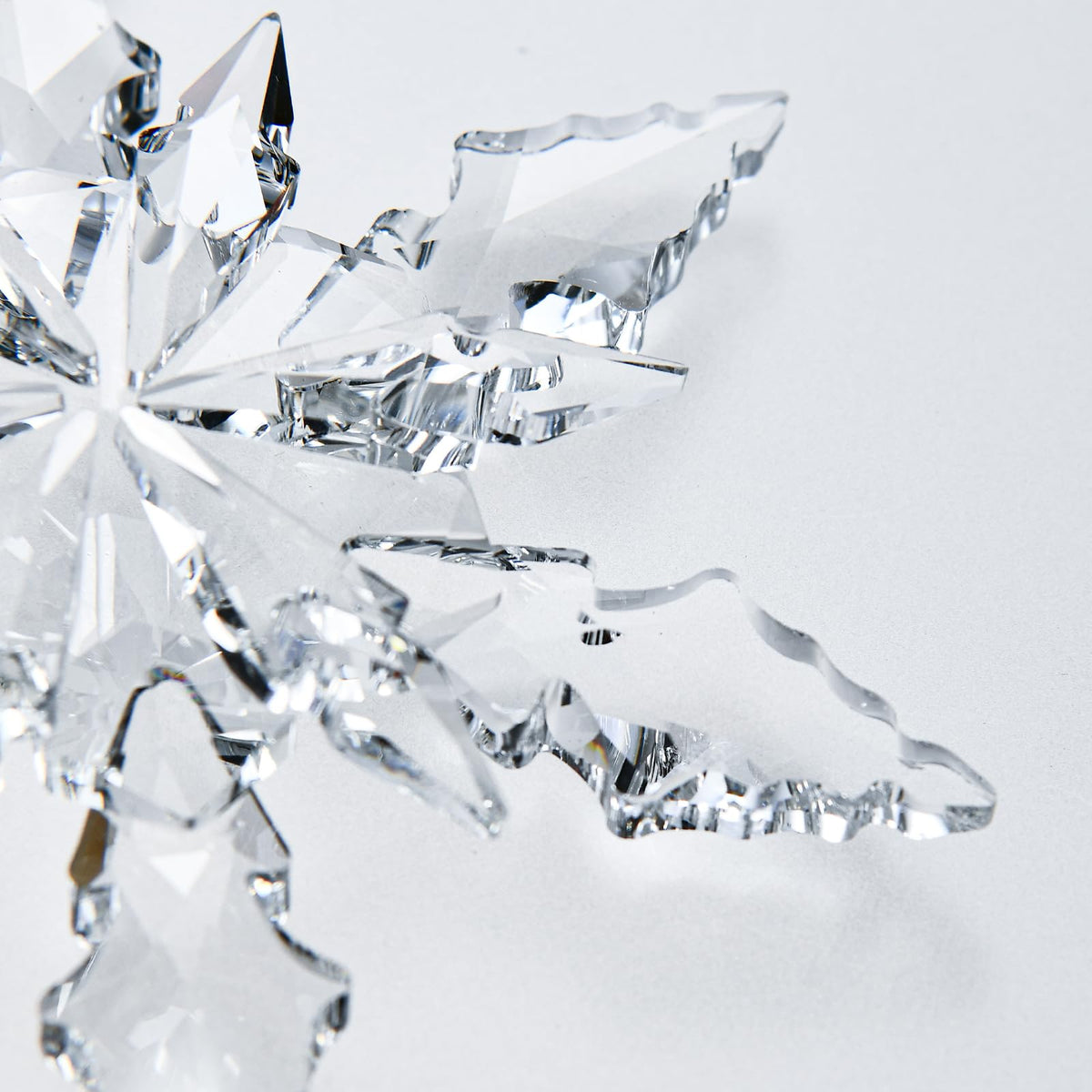 2025 Edition Crystal Snowflake Ornament Christmas Tree Ornament Home Decor Gift (2025-Transparent)
