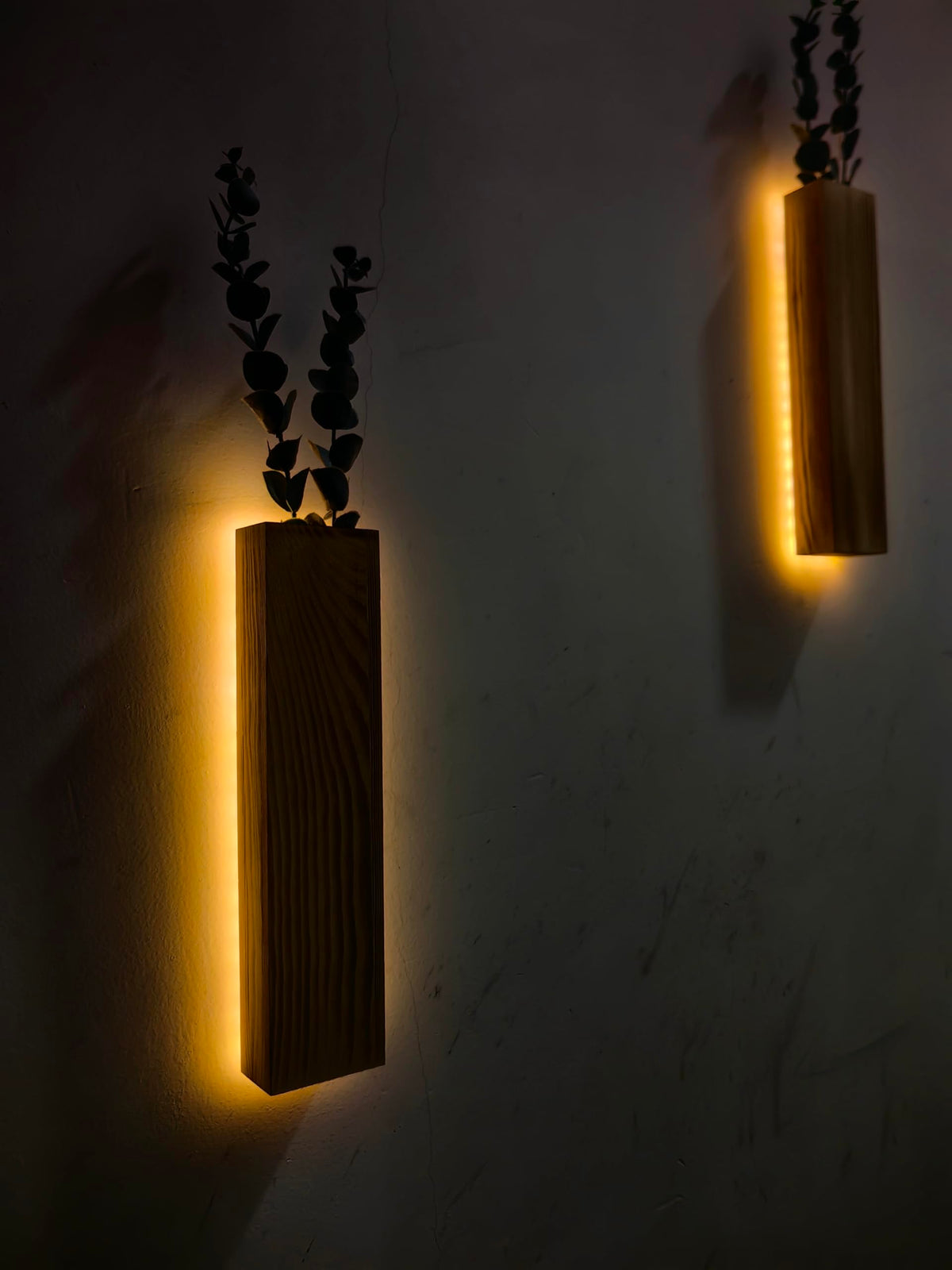 Artificial Eucalyptus with LED Lights Wall Planters Rustic Wall Decor with Lights Wall Sconces Fake Vines for Room Decor Home Bedroom Living Room Bathroom Hanging Vase for Dried Flowers Faux Plants