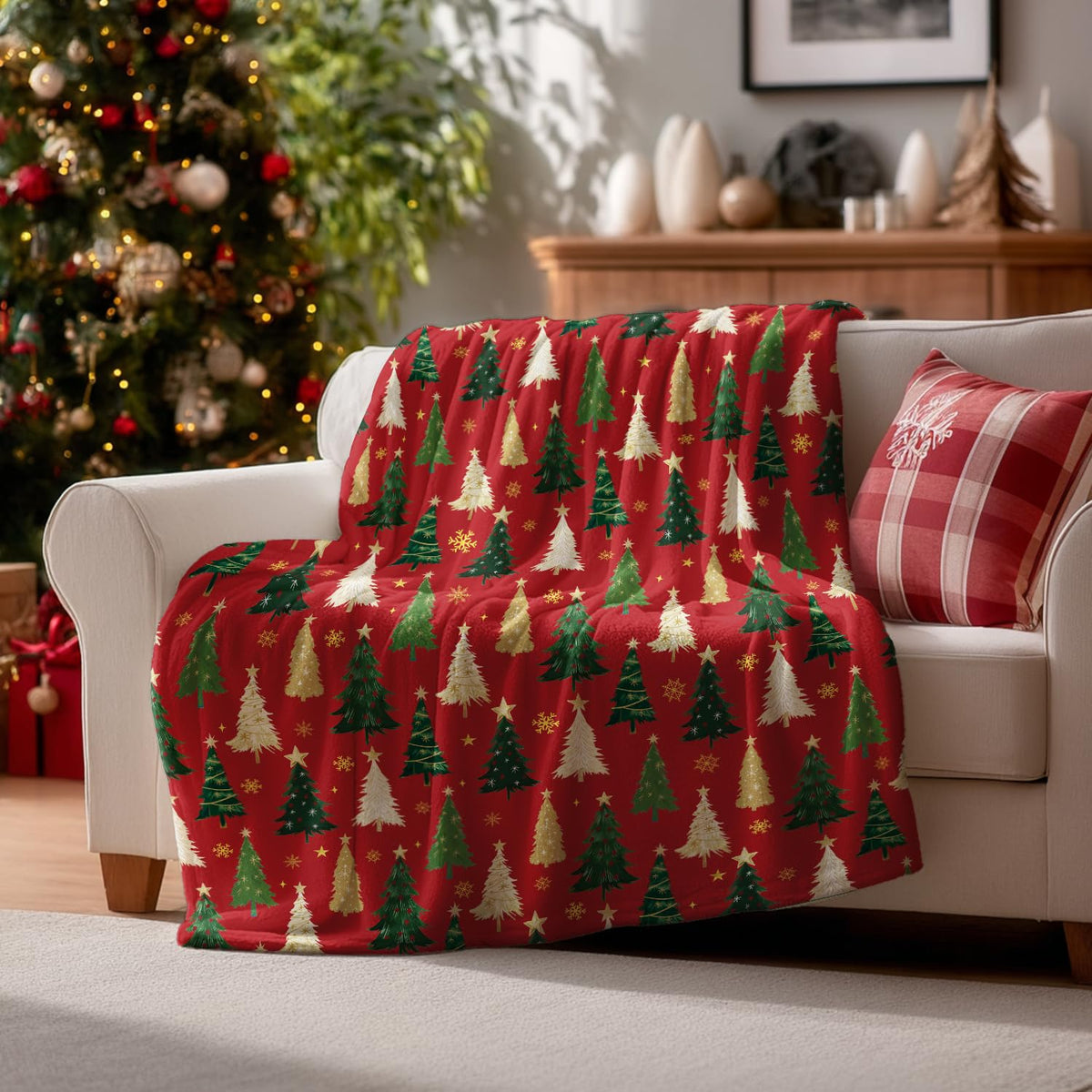 Horaldaily Christmas Flannel Blanket Throw, Christmas Red Tree Soft Fuzzy Plush Cozy Fleece Blankets for Couch Sofa Bed Lounging, Ideal Gifts for Kids Adults Wife Self, 50x60