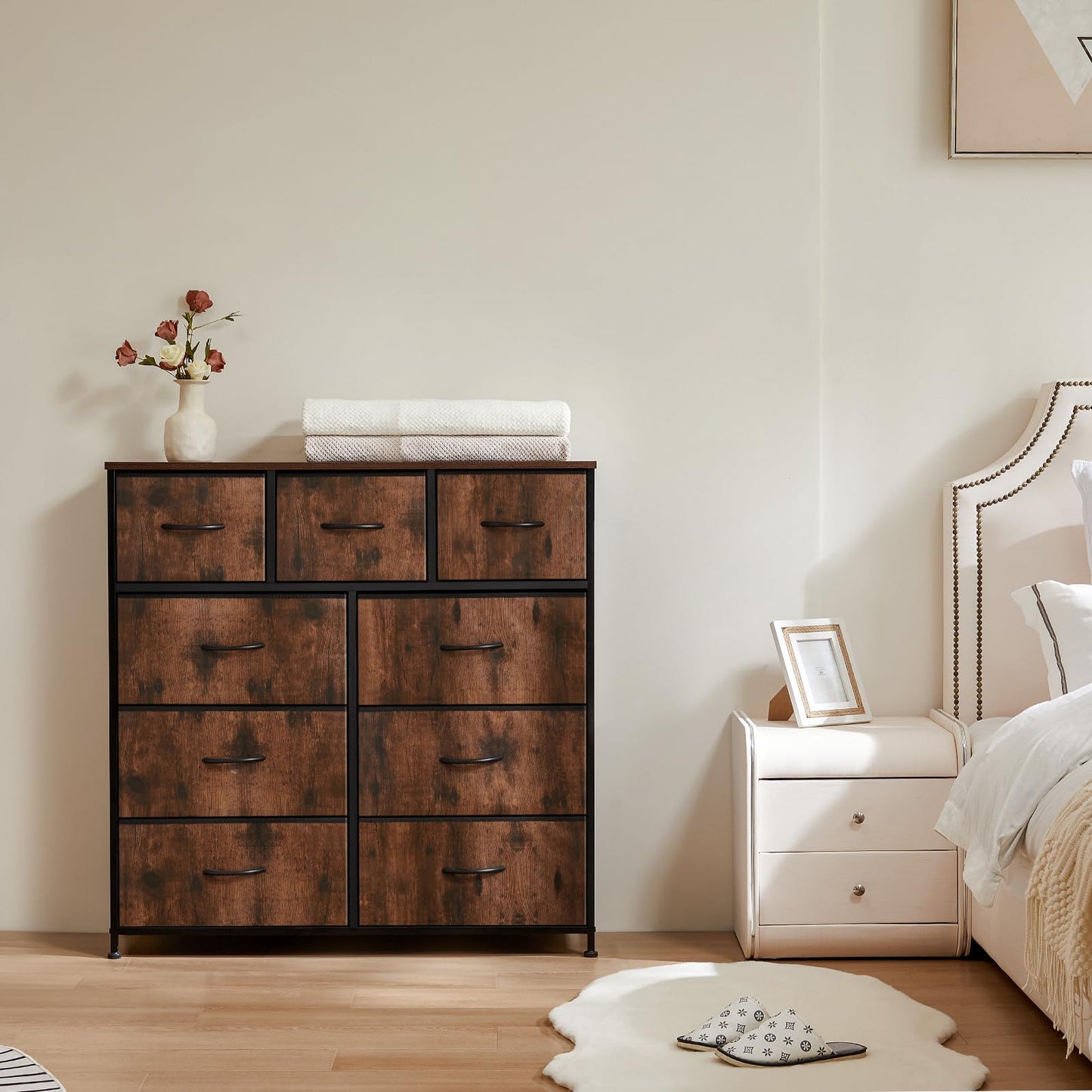 Sweetcrispy Dresser for Bedroom with 6 Storage Drawers, Fabric Storage Tower Organizer, Chest of Drawers with Metal Frame Wooden Top for Closet, Living Room, Entryway, Rust Brown