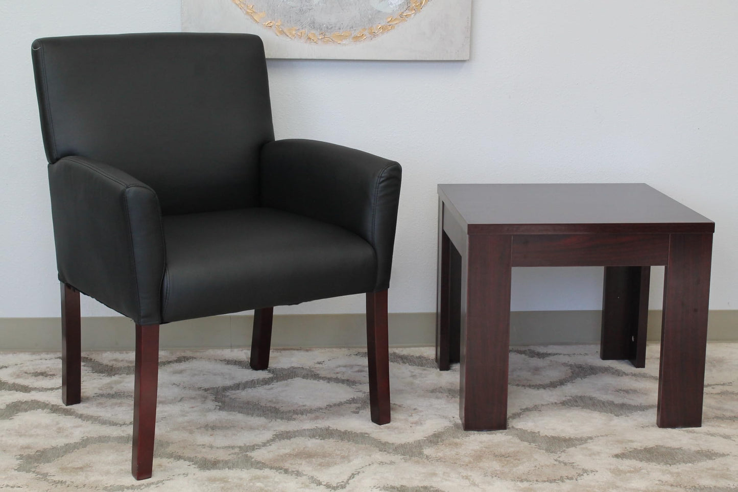 Boss Office Products Box Arm Guest Chair with Mahogany Finish in Black, 250 (B619)