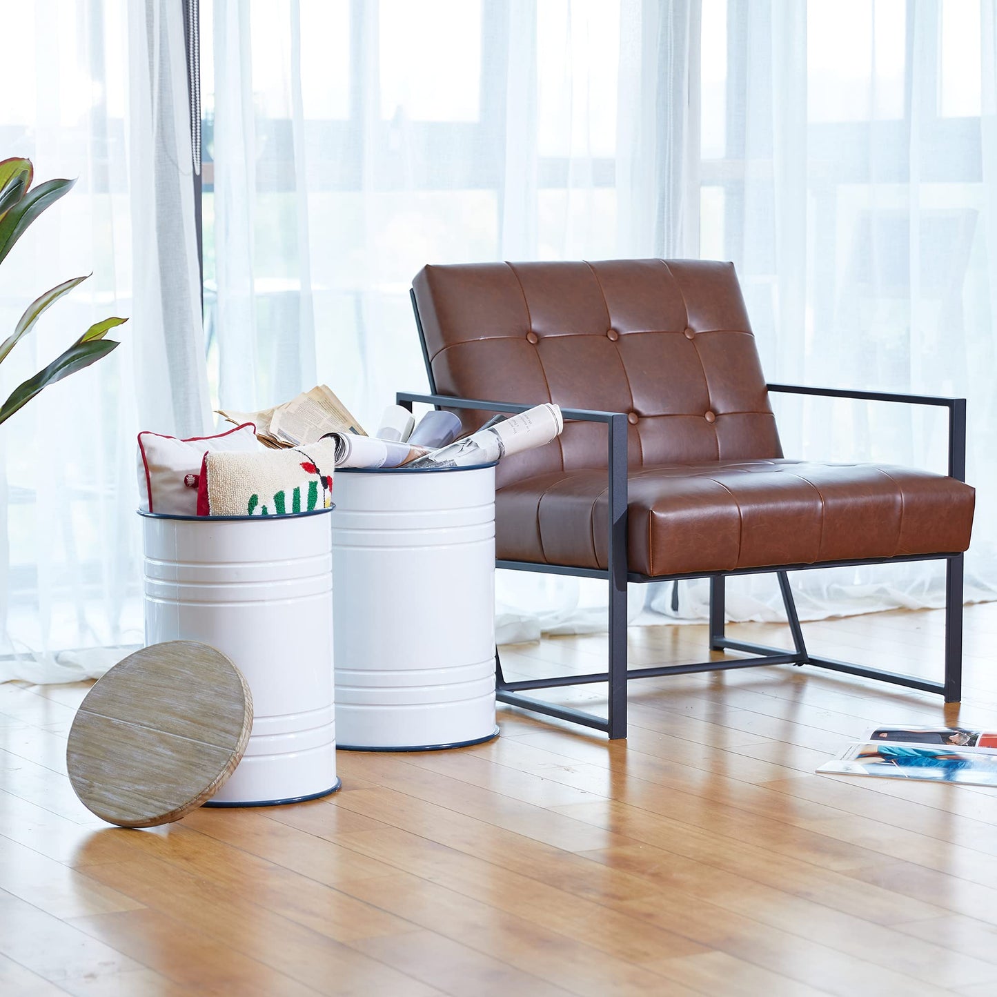 Glitzhome Rustic Storage Ottoman Seat Stool, Farmhouse End Table, Galvanized Dark Blue Rim Imitation Enamel Accent Side Table Toy Box Bin with Round Wood Lid for Living Room, Set of 2, White