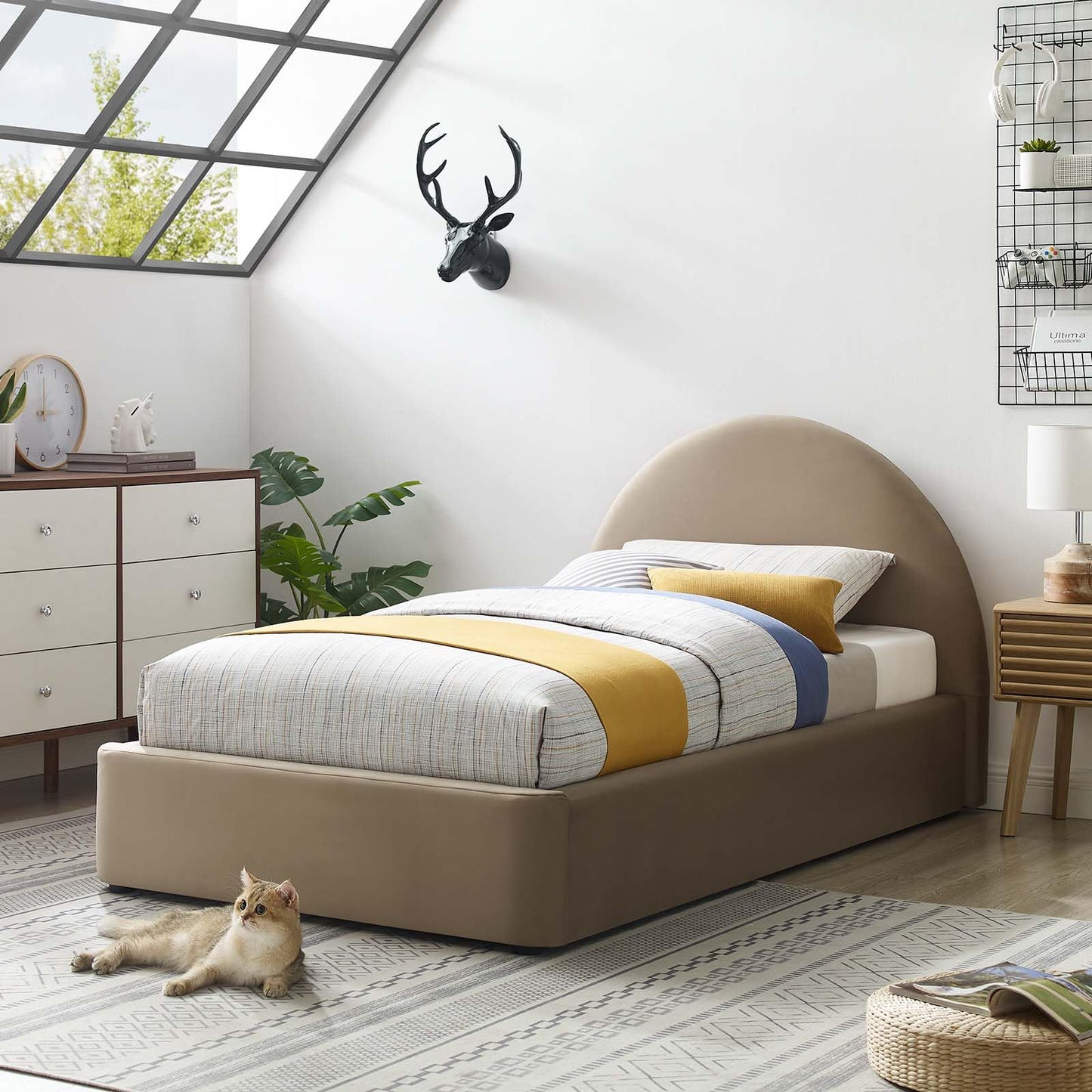 Modway Resort Twin Size Platform Bed with Arch Shaped Round Headboard in Taupe, Upholstered Bed Frame, Stain-Resistant Performance Velvet, Soft Cloud Bed Frame, No Box Spring Needed, Strong Wood Slats