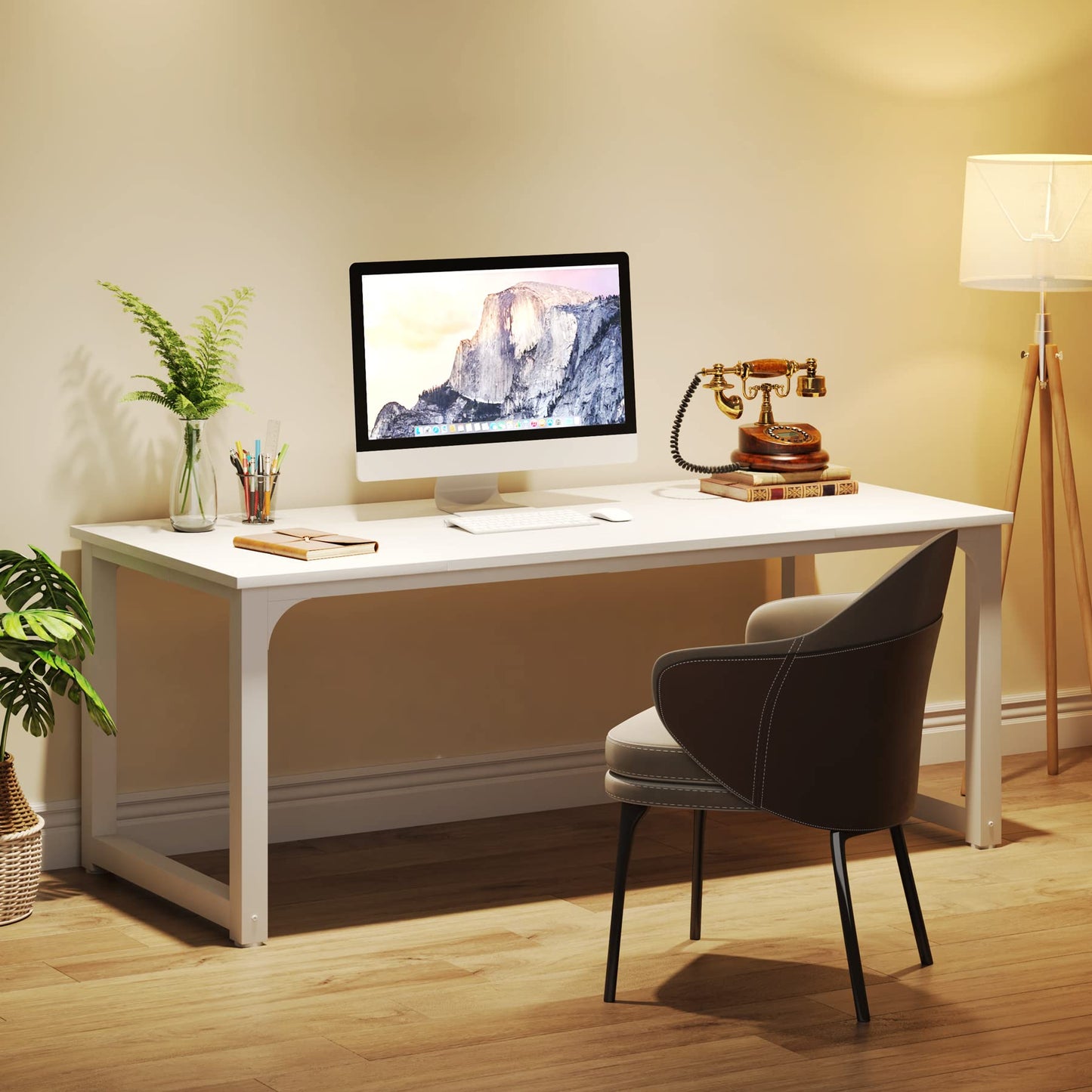 LITTLE TREE 63 Inch Large Executive Computer Office Desk, White
