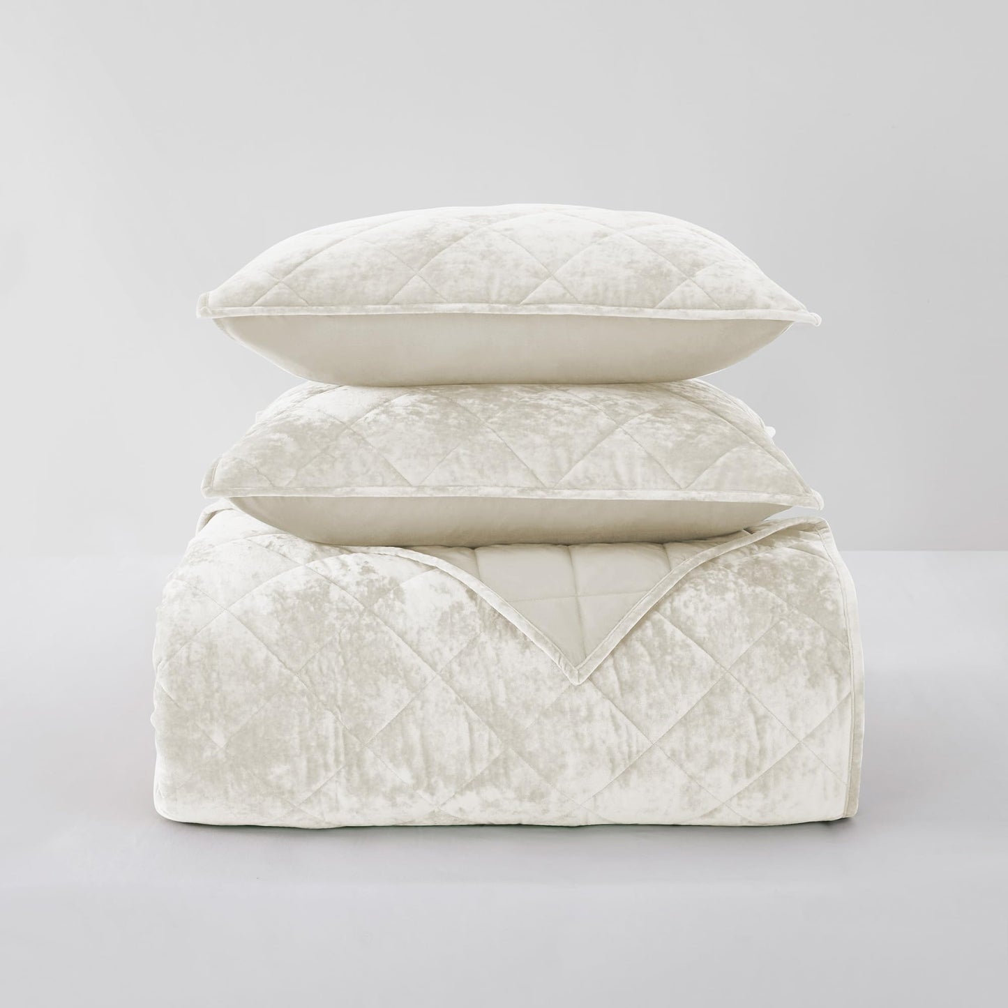 SHALALA Luxury Velvet Quilt Set Queen Size,Ultra Soft Lightweight Summer Velvet Comforter Set, Oversized Bedspread Coverlet with 2 Shams Diamond Pattern,for All Season(Beige,Queen/Full)