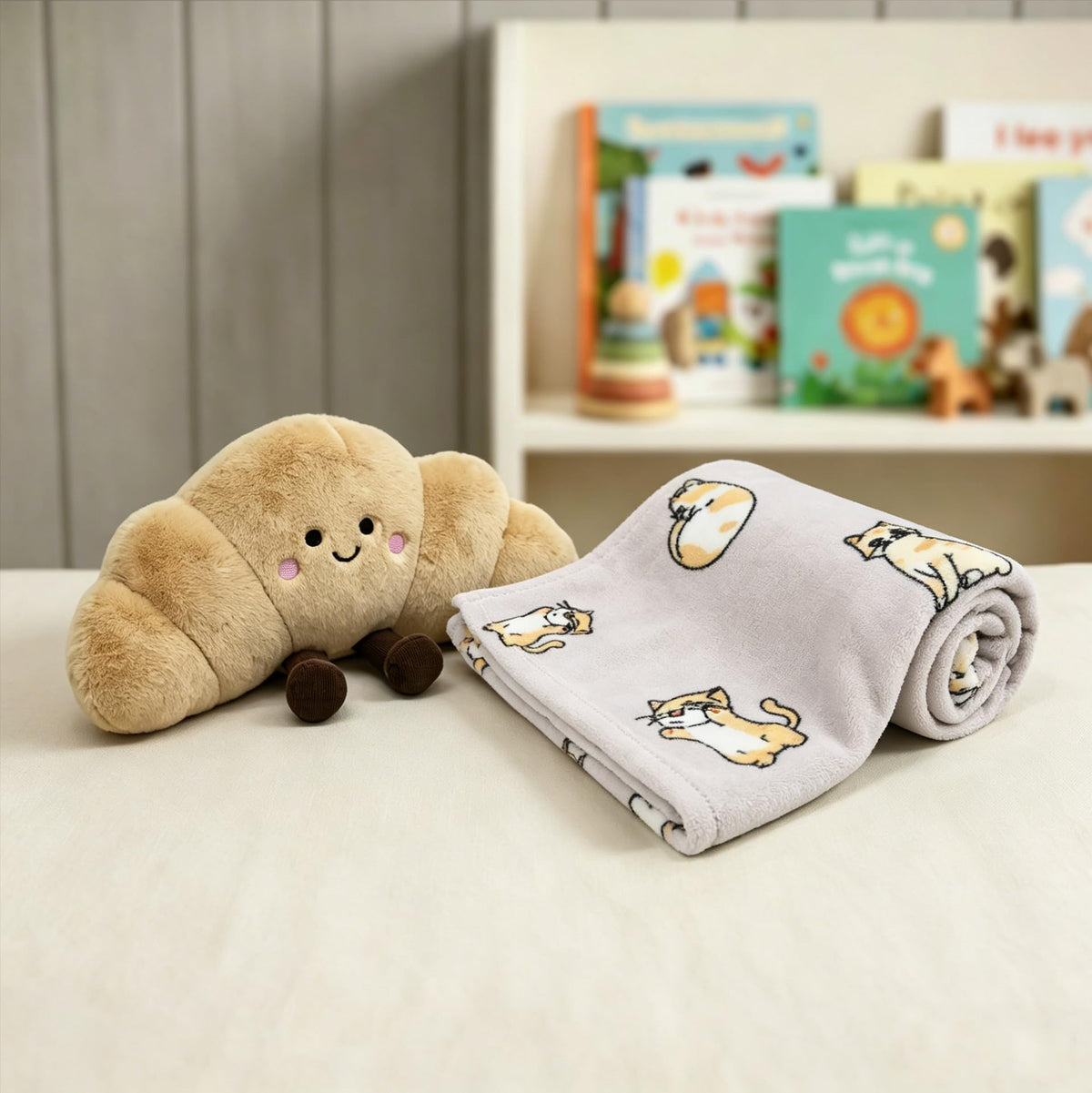 VigorSpring Cat Throw Blanket for Cat Lovers, Cute Kitten Print, Ultra Soft Flannel Fleece Plush Blanket for Couch Sofa Bed,Cats Gifts for Kids Toddler Girls Boys,Grey - 30x40 Inch