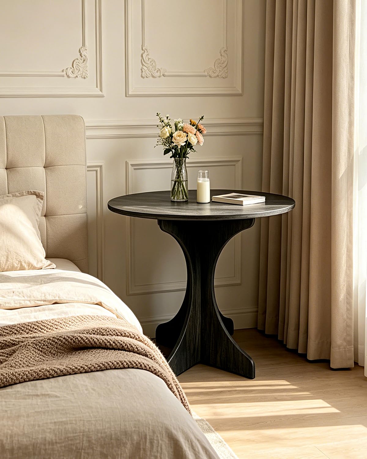 Modern Round Side Table, 24in Minimalist Accent End Table with Curved Tripod Base, Compact Round Sofa Side Table, Easy Assembly Nightstand for Living Room Bedroom Balcony Small Spaces-Gray Oak