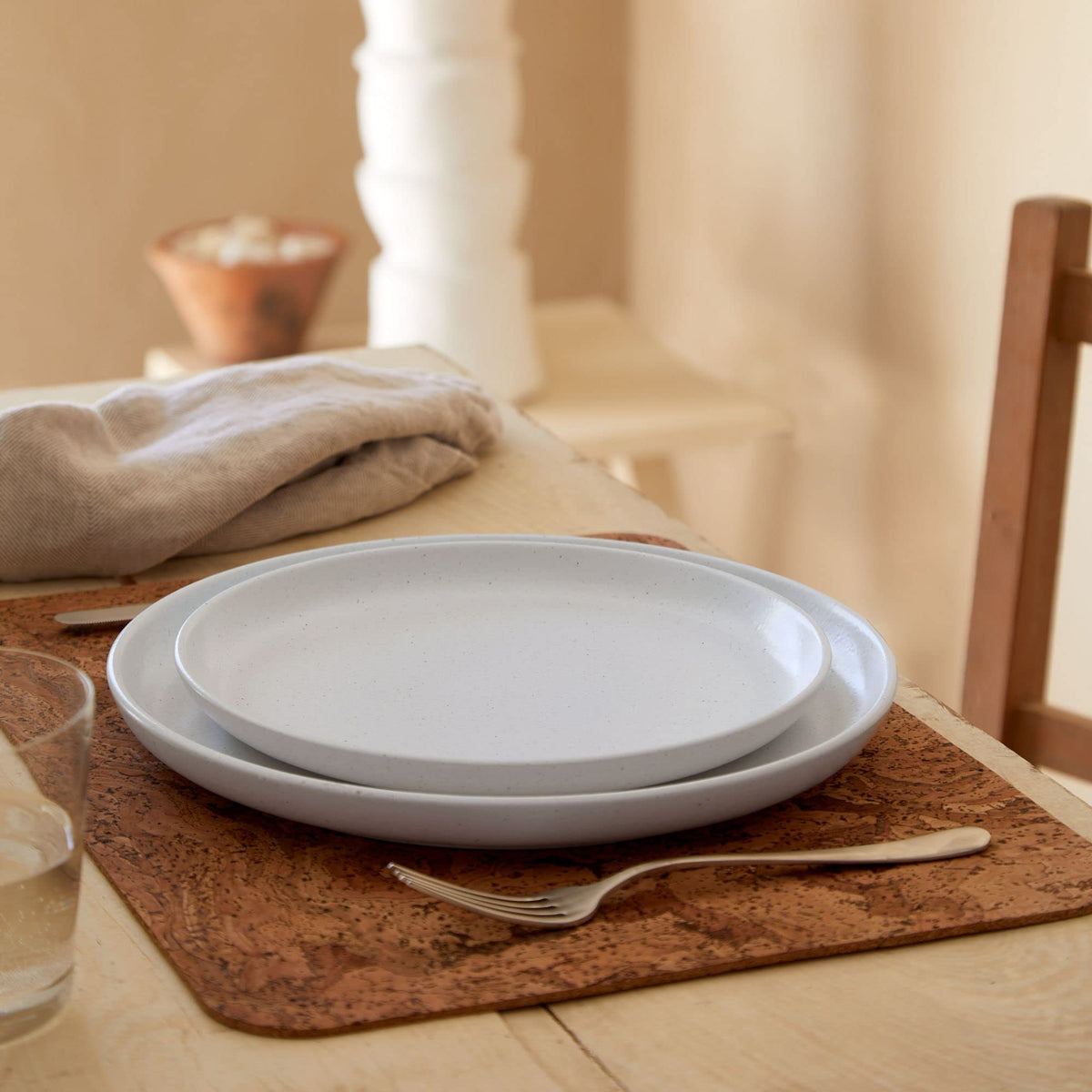 Casafina Ceramic Stoneware 18-Piece Place Setting Service for 6 with Cereal Bowls - Pacifica Collection, Salt White | Microwave & Dishwasher Safe Dinnerware Set | Restaurant Quality Tableware