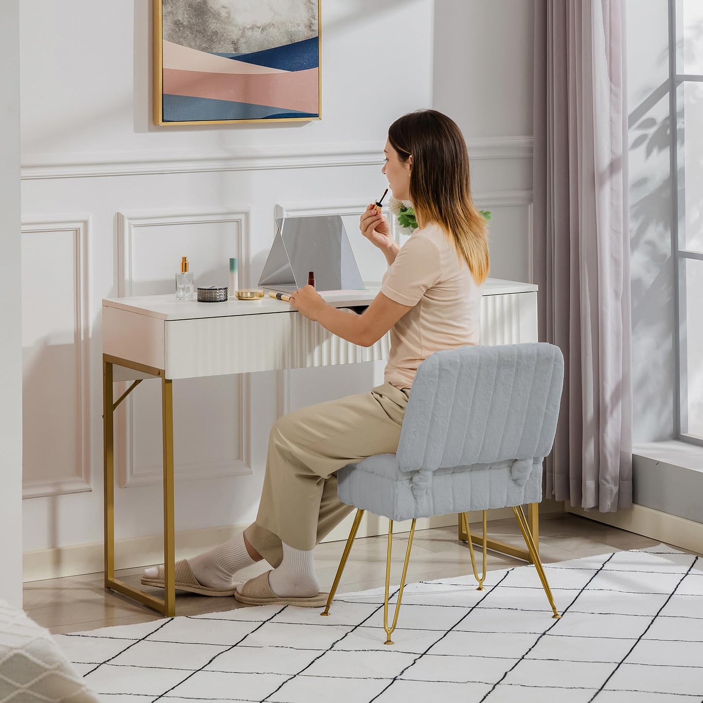 Manyday Vanity Chair with Storage, Comfy Ottoman with Folding Back, Faux Fur Vanity Stool with 4 Metal Legs for Make Up, Furry Padded Seat with Anti-Slip Feet for Bedroom Dressing Room, Light Gray