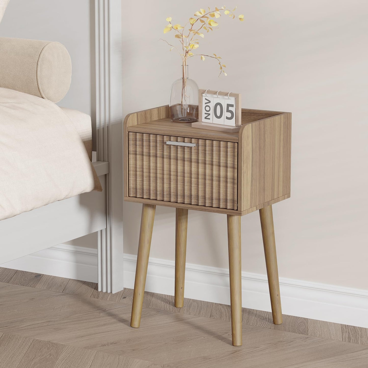 LAATOOREE Small Nightstand Set of 2, Side End Table with Fluted Door, Bedside Table with Solid Wood Legs, Mid-Century, for Bedroom, Small Beds