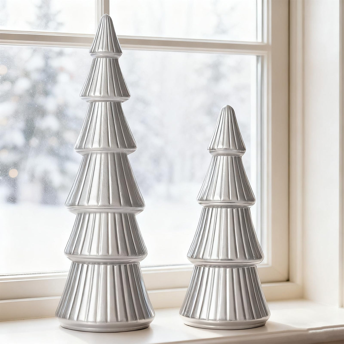 WONDROUS' DECO Wooden Christmas Tree Figurine, Tabletop Silver Tree Figurine, Set of 2 Desk Centerpieces for Christmas Decor