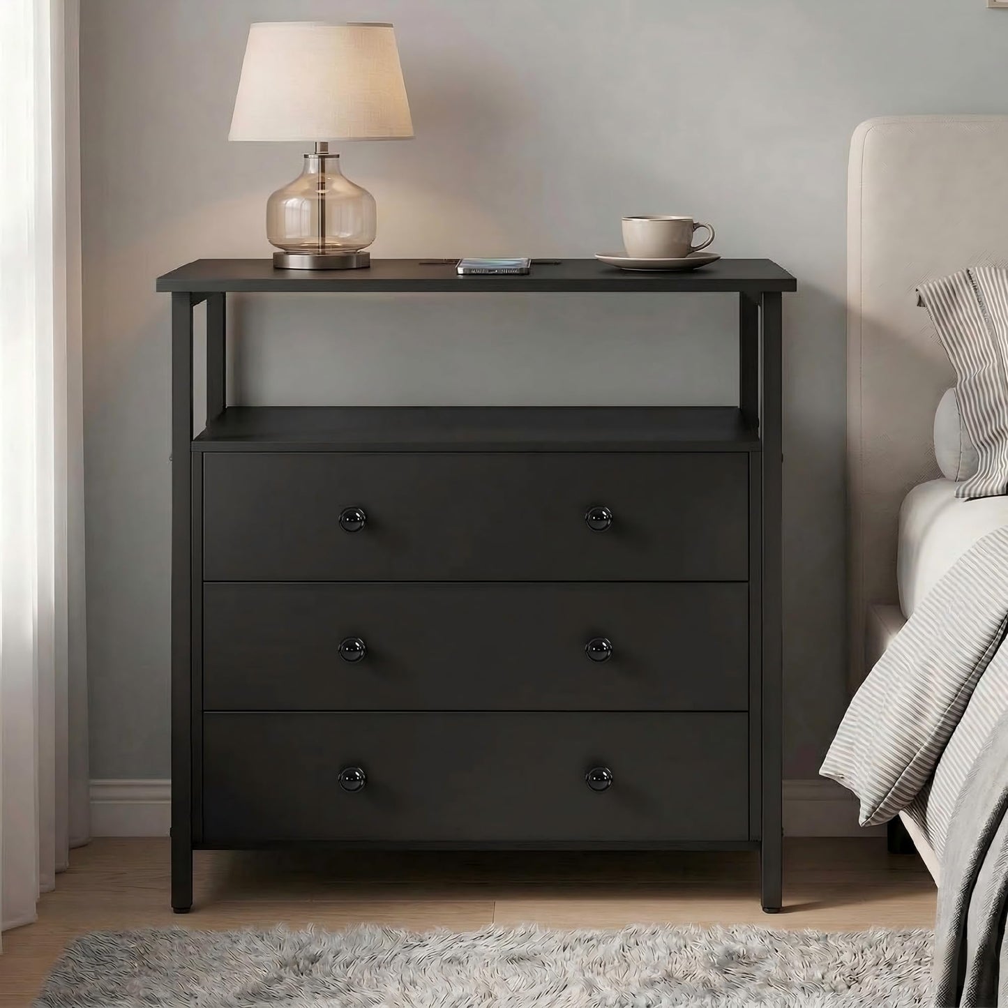 Edbuosy 3 Wooden Drawers Night Stand, 27 Inch Wide Nightstand with Charging Station and Adjustable Drawers, Small Dresser for Closet, Bedside Table for Living Room/Bedroom/Office, Black.