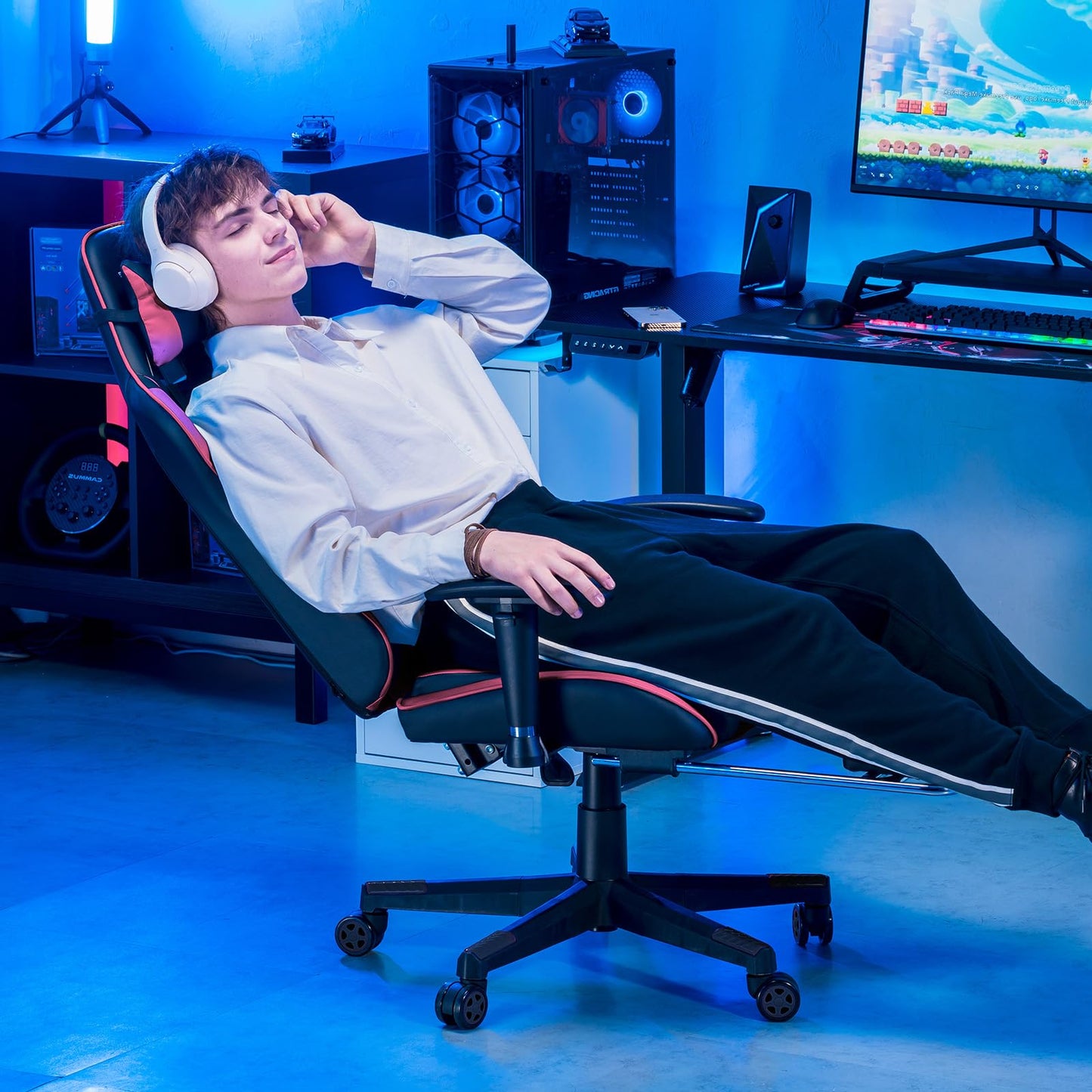 GTPLAYER Gaming Chair with Footrest, Ergonomic Computer Game Desk Chair, Recline Gaming Chair Seat Height Adjustment, Swivel Rocker with Headrest and Lumbar (Colorful)