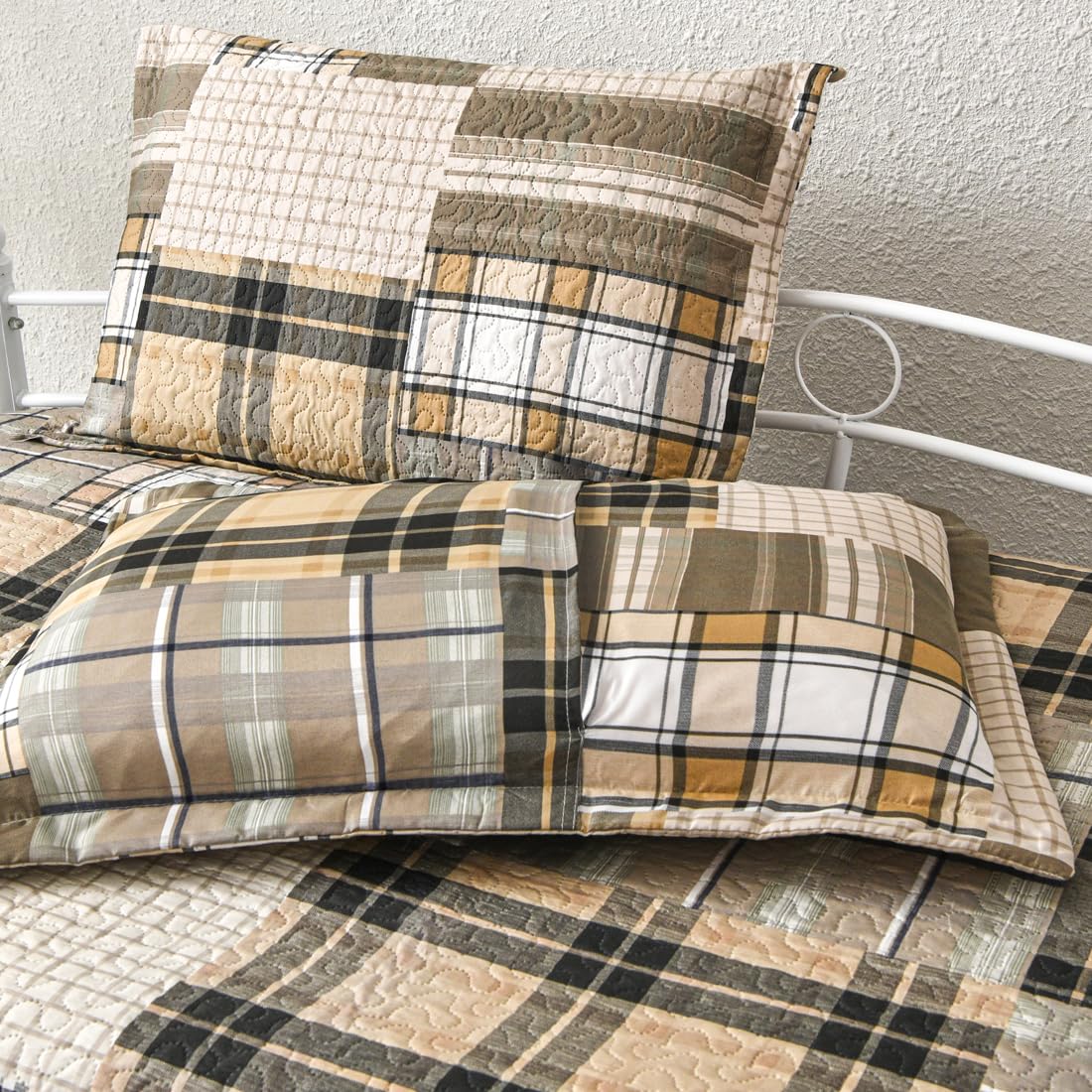 Jarson 3 Pcs Plaid Daybed Cover Set Twin Size Brown Beige Sofa Cover Double Side Bed Set Classic Patchwork Bedding Sets Daybed Quilt Set with Pillow Shams