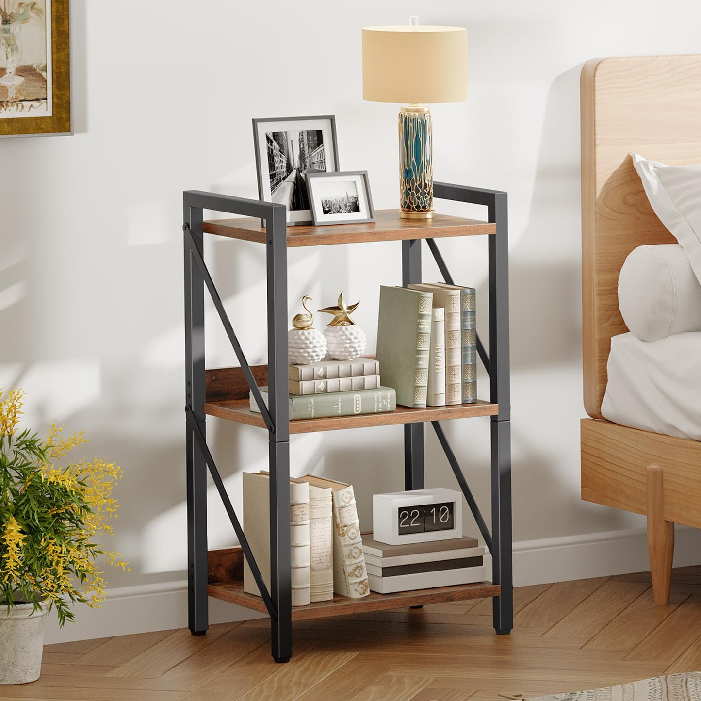 HOOBRO Bookshelf, 3-Tier Industrial Bookcase, Book Shelf Storage Organizer, Small Bookshelf with Metal Frame for Living Room, Bedroom, Home Office, Kitchen, Rustic Brown and Black BF71SJ01
