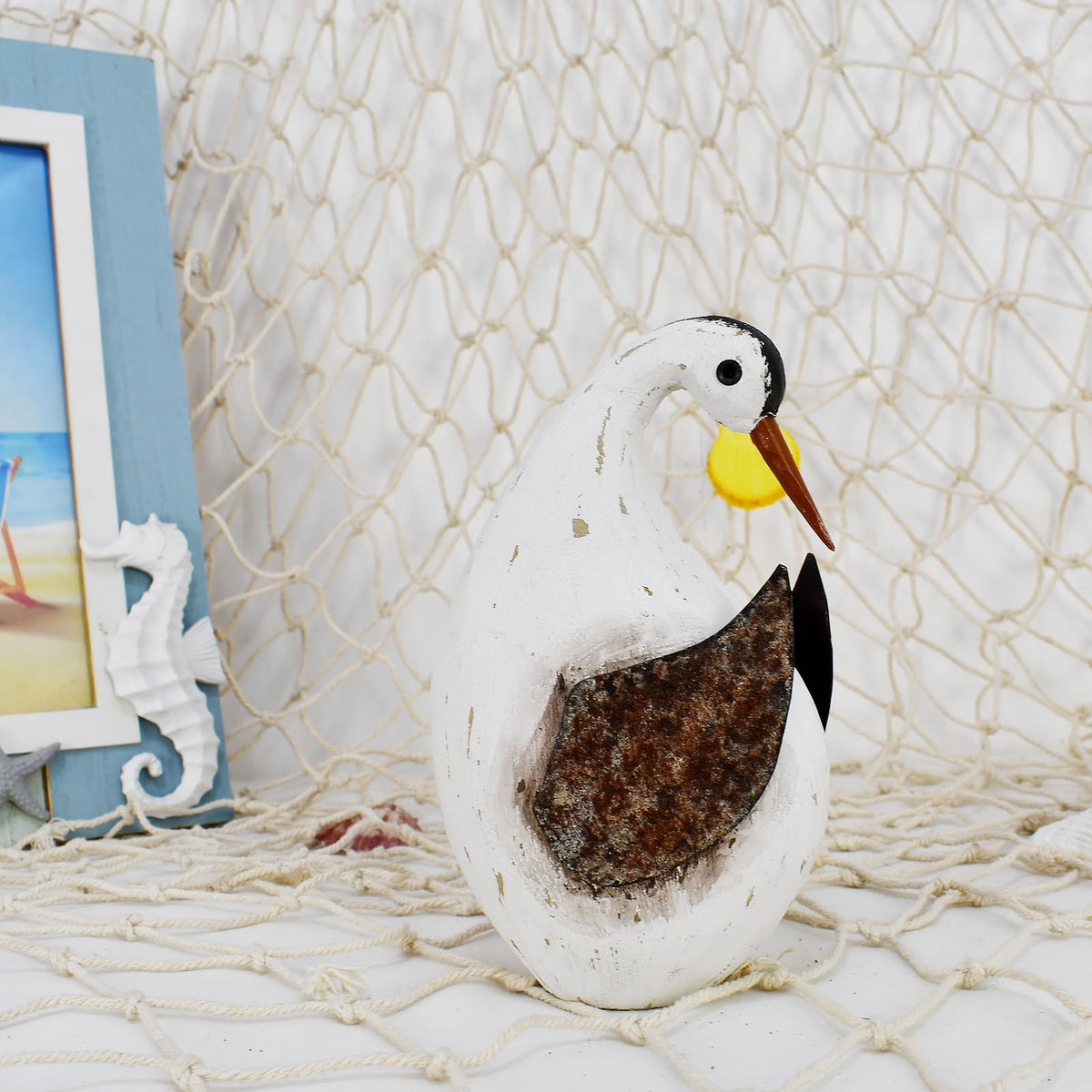 wovorins Wood Bird Statue Nautical Decor Decorative Rustic Seabird Sculpture Wooden Beach Themed Coastal Mediterranean Tabletop Decoration for Home Bathroom Living Room (M)