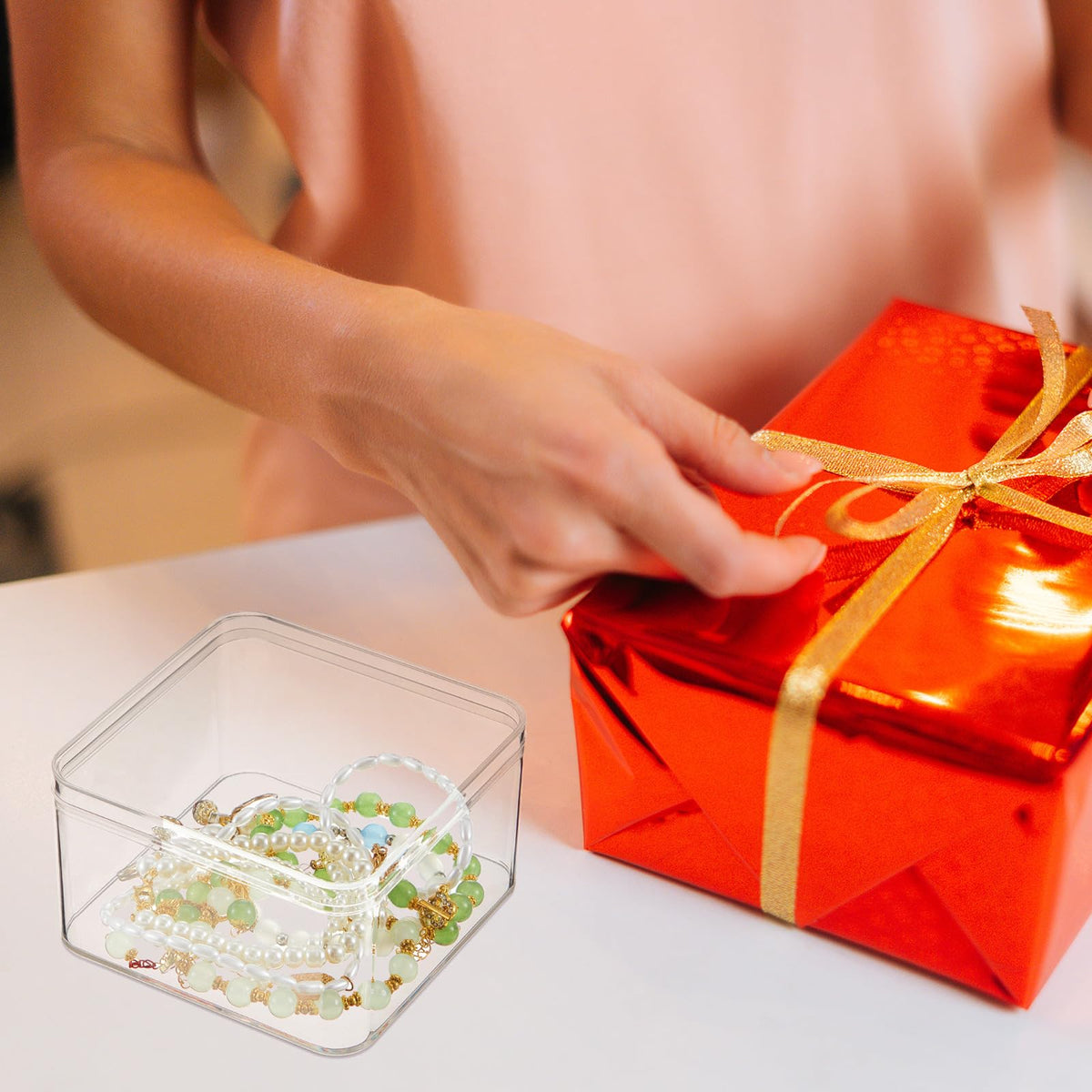 Blulu 8 Pcs Clear Acrylic Box with Lid Plastic Jewelry Mini Storage Box Mini Cube Containers for Candy and Tiny Jewelry Easter Party Favor(3.94 x 3.94 x 2.36 Inch,Classic Style)