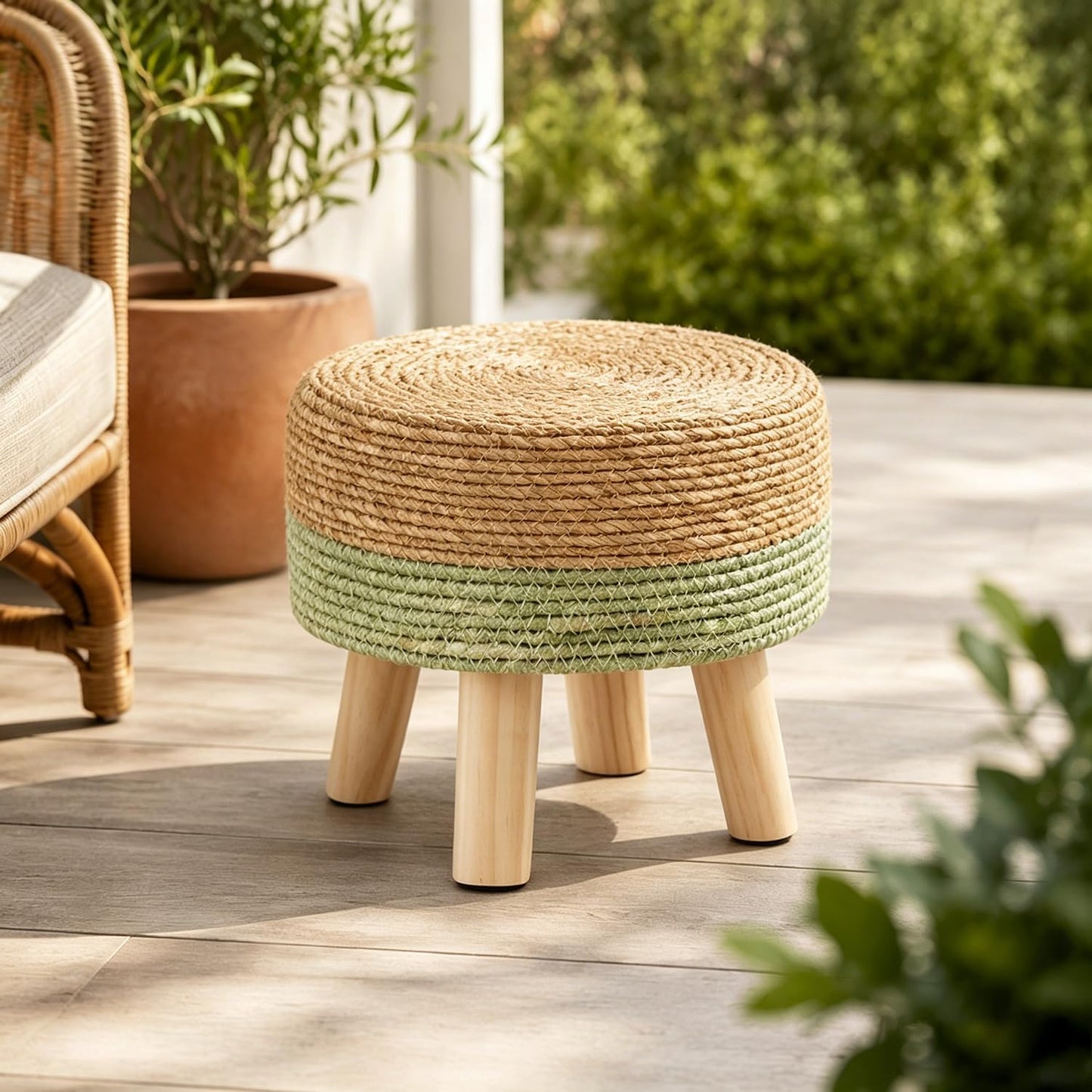 Wimarsbon Round Foot Stool Natural Seagrass Poufs Ottoman Hand Weave Footrest Stool for Couch Desk Extra Seat Step Stool with Solid Wood Legs for Hallway Patio Lounge Green