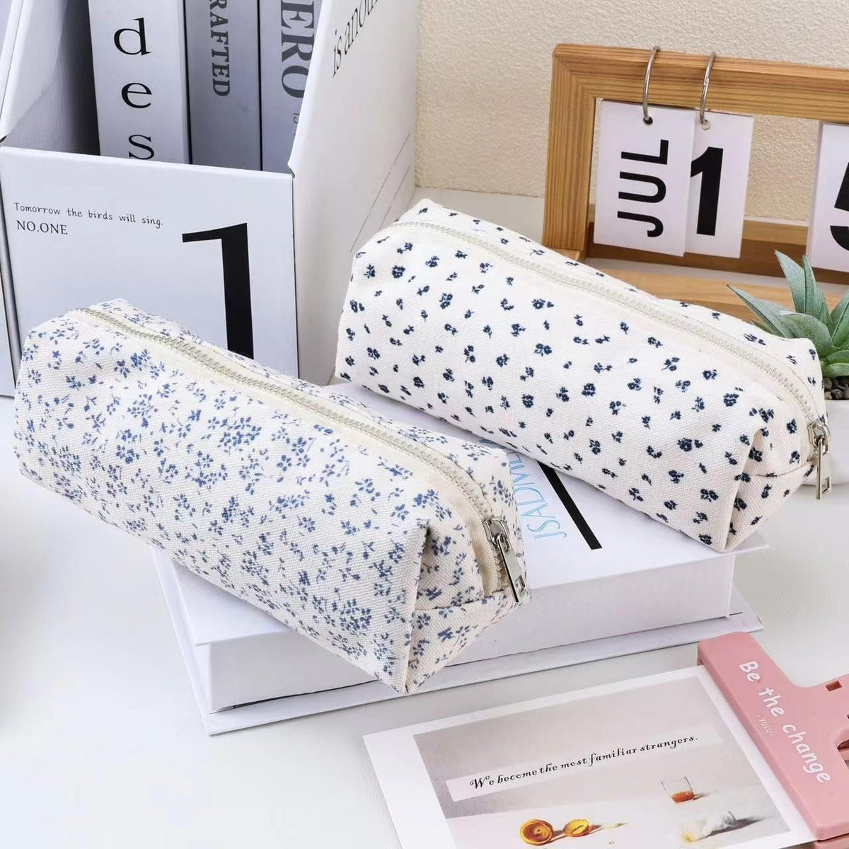 OZAOZ Cute Pencil Case Aesthetic Student Pencil Pouch Coin Pen Pouch Cosmetic Bag Office Stationery Organizer For Kids Teen School (Z-Blue floral)