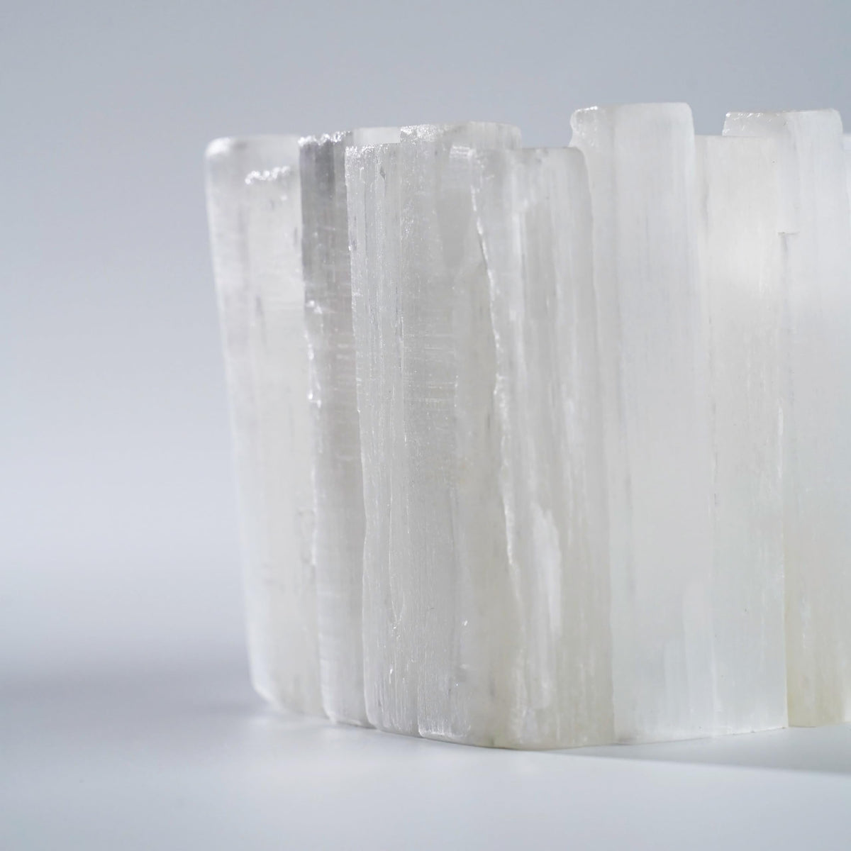 Natural Selenite Candle Holder for Tea Lights Irregularly Arranged Selenite Wand Candlesticks - Elegant Home Decor (Square Candle Holder)