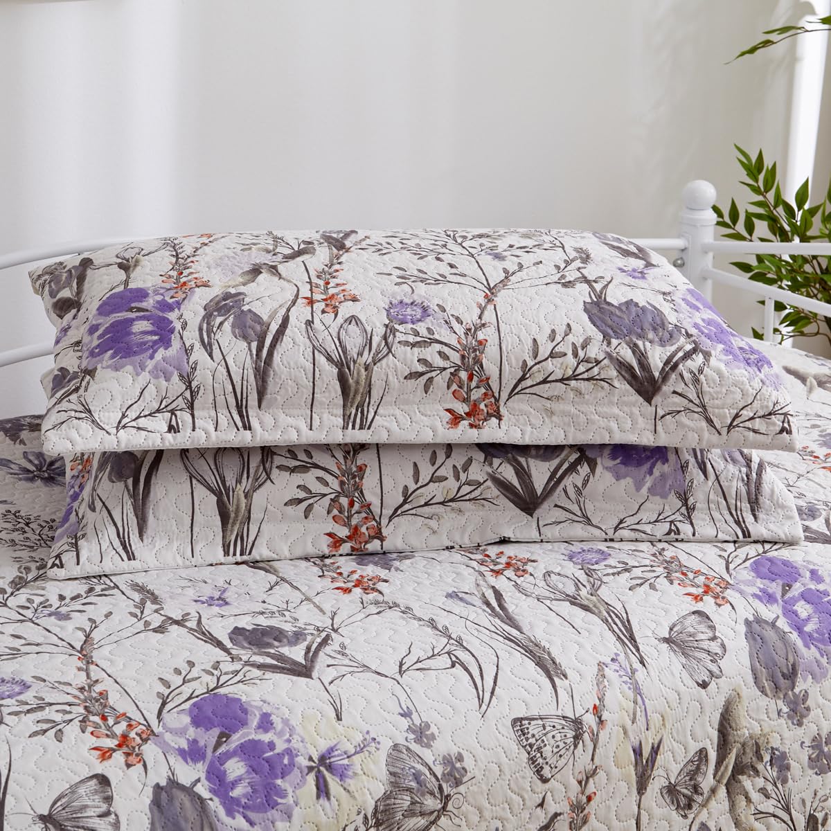 Jarson 3 Pcs Floral Daybed Cover Set Twin Size Butterfly Tulip Flower Sofa Cover Bedding Sets Double Side Bed Set for All Season Botanical Pattern Daybed Quilt Set with Pillow Shams