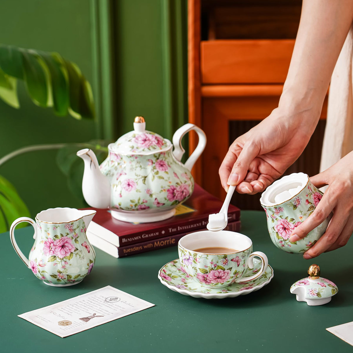 Agyiuns Ceramic Sugar and Creamer Set, 3 Piece Set with Cream Pitcher, Sugar Bowl, Sugar Set with Lid and Spoon (Green)