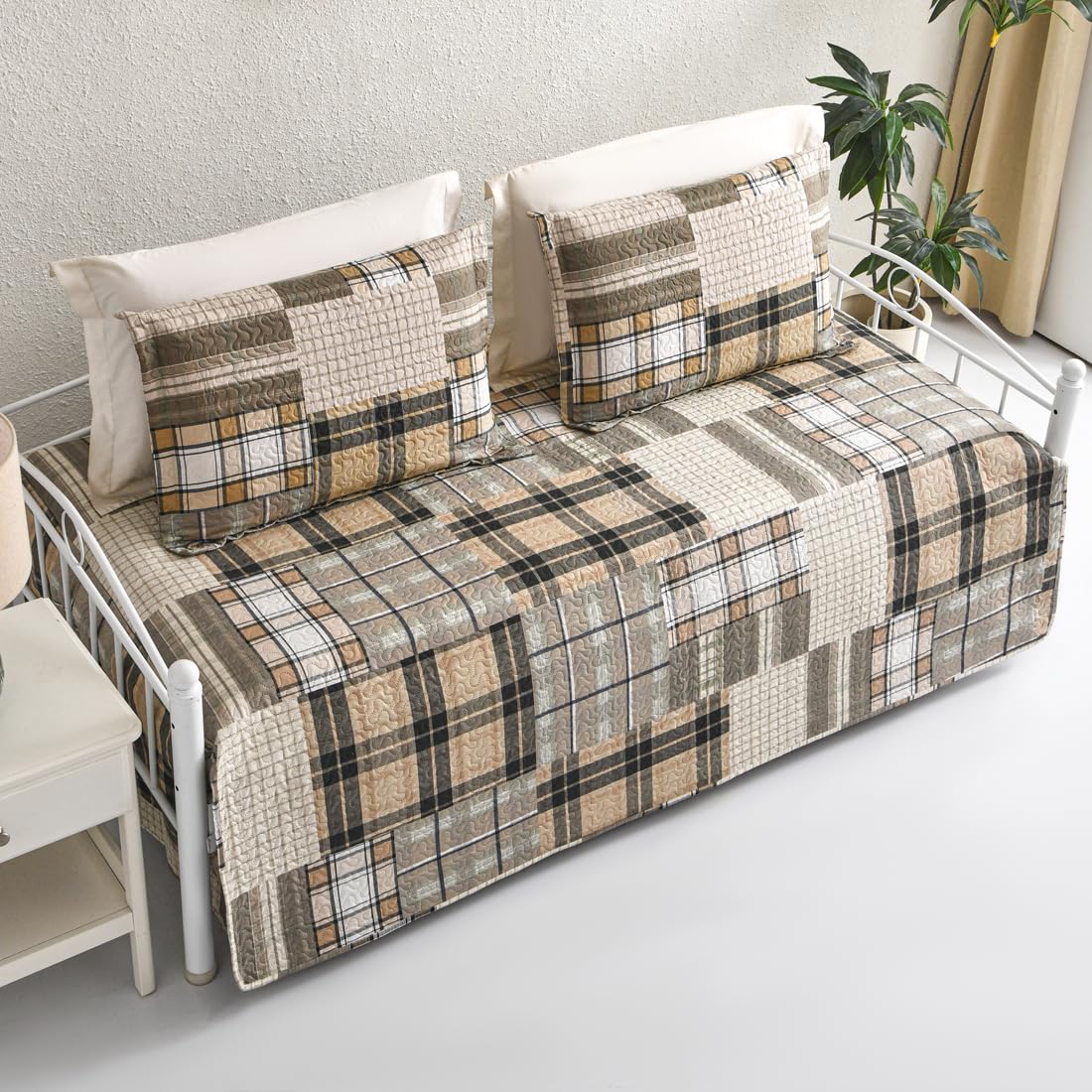 Jarson 3 Pcs Plaid Daybed Cover Set Twin Size Brown Beige Sofa Cover Double Side Bed Set Classic Patchwork Bedding Sets Daybed Quilt Set with Pillow Shams