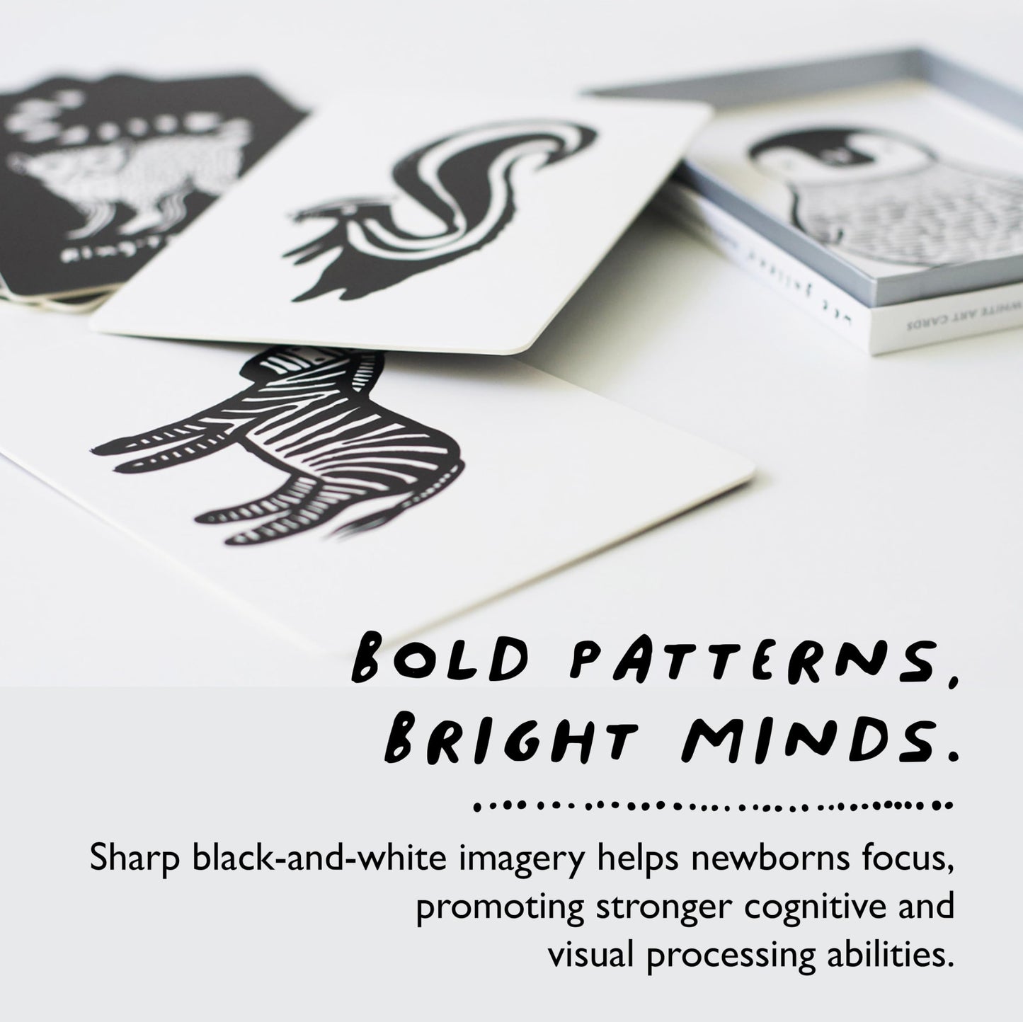 Wee Gallery High Contrast Baby Cards - Black and White Cards for Newborns, 6 to 12 Months Baby Flash Cards, Tummy Time and Visual Stimulation Art Cards - Ocean Animals