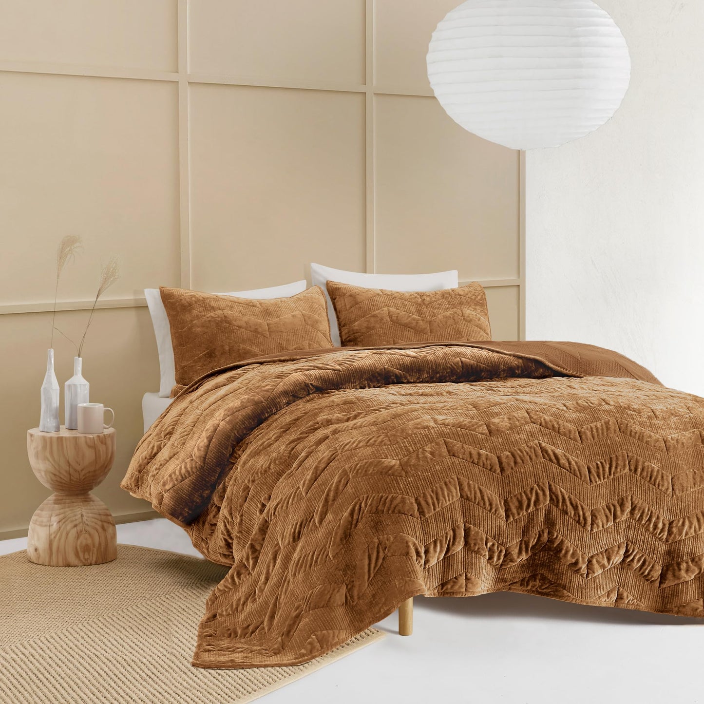 SHALALA Velvet Quilt Set King Size,Ultra Soft Luxury Lightweight Summer Velvet Comforter Set, Oversized Bedspread Coverlet with 2 Shams Geometries Pattern,for All Season(Gold Yellow,King)