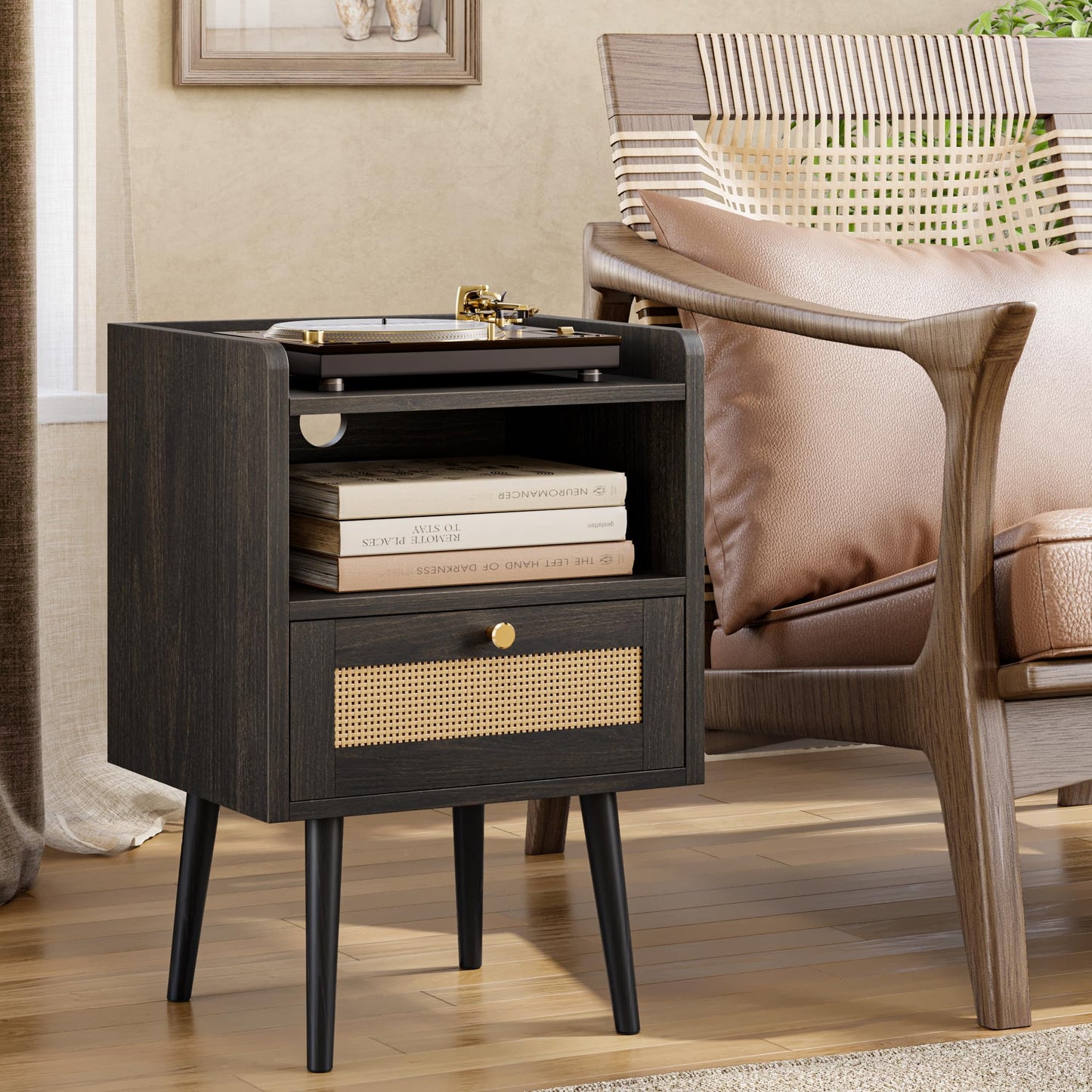 MECHYIN Night Stand Set 2, Nightstands Set of 2 with Charging Station, Rattan Side Tables with Solid Wood Legs, Boho Bedside End Table for Apartment Bedroom Dorm Small Space