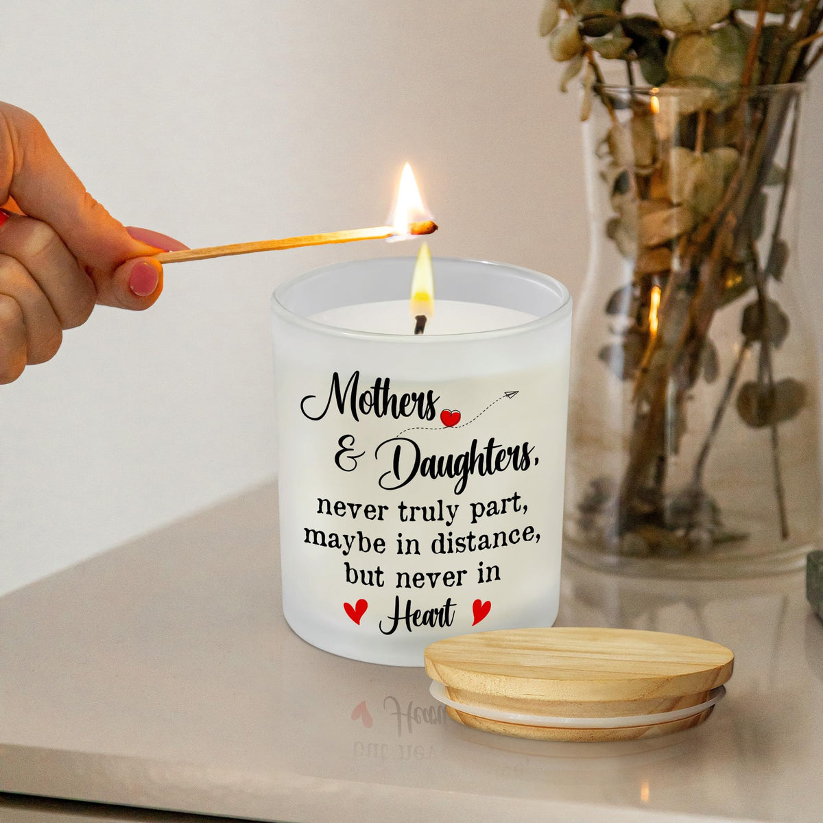 TEEZWONDER Birthday Gifts for Mom from Daughter - Long Lasting Vanilla Lavender Candle 10 oz - Mothers Day Birthday Gifts for Mom Mother Mama Grandma, Mother Daughter Gift, Scented Candles for Women