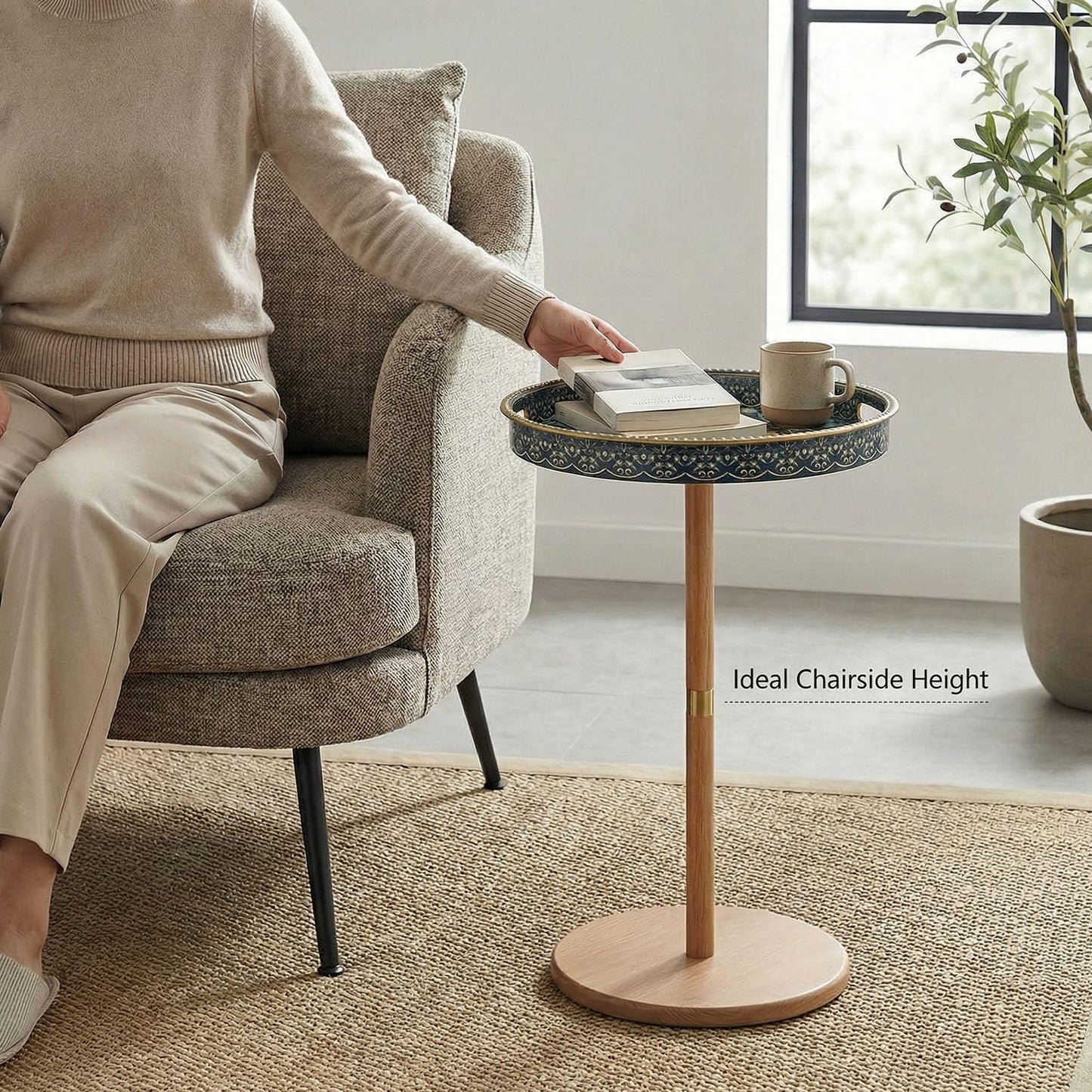 Gesodant Boho Single Leg Round Side Table with Tray Top, Pedestal Drink Table for Small Spaces, Aesthetic Accent Nightstand for Living Room, Bedroom, Corners, and Office (Yellow Leg Blue Maze)