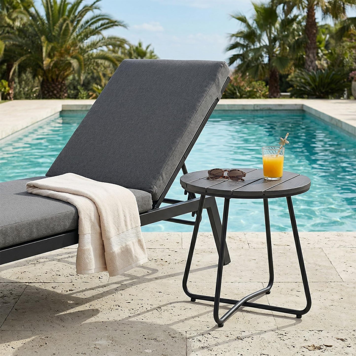 danpinera Outdoor Side Tables, HDPS Patio Table with Metal Legs, 18 Inch Outdoor Small Round Table for Garden, Backyard, Porch, Deck, Balcony, Poolside