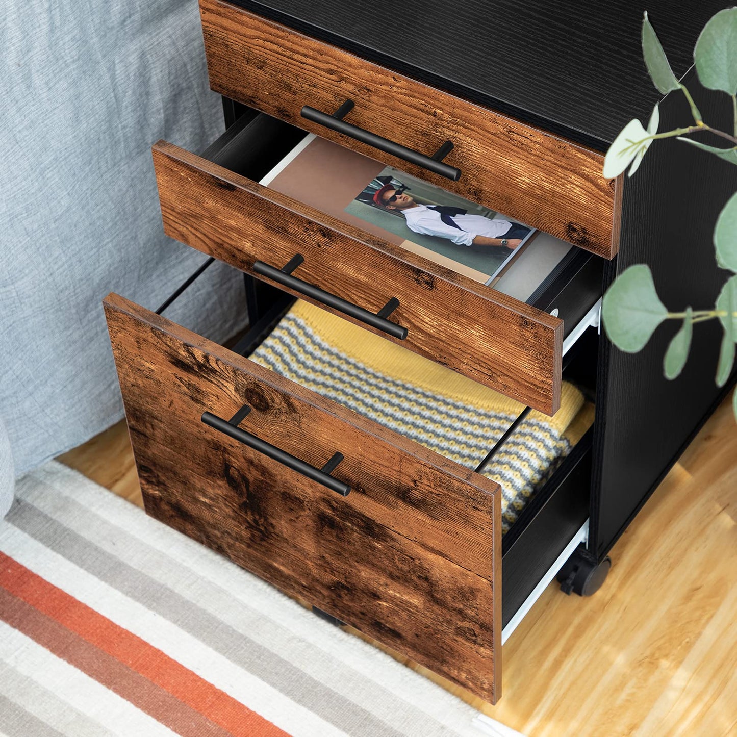 HOOBRO 3-Drawer File Cabinet, Wooden Under Desk Filing Cabinet, fits A4/Letter Size for Home Office, Small Rolling Storage Drawer Chest, Printer Stand with Drawers, Rustic Brown and Black BF02WJ01G1