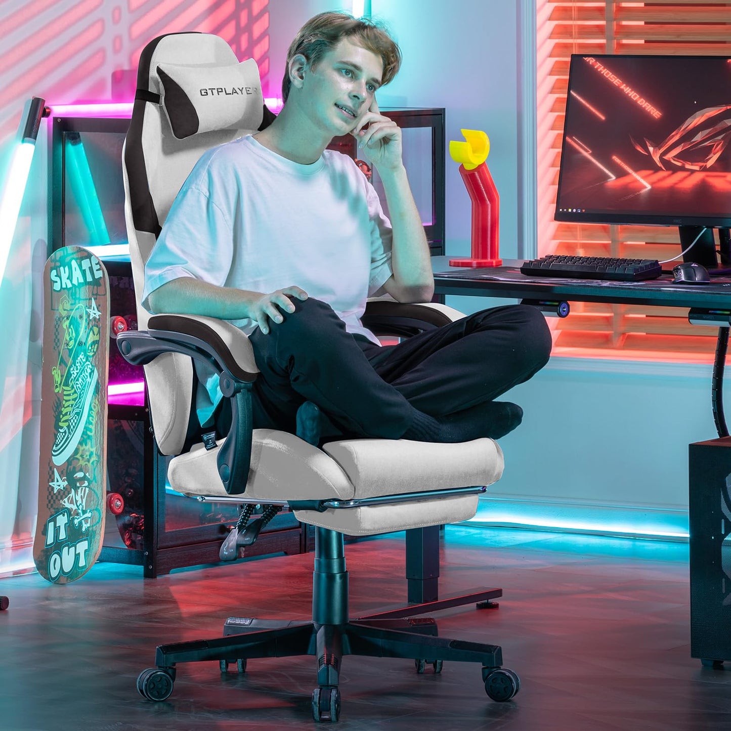 GTPLAYER Gaming Chair, Computer Office Chair Lumbar Support, Linkage Armrests and Footrest, Ergonomic Game Chair for Adults with Extended Backrest, Fabric, Brown